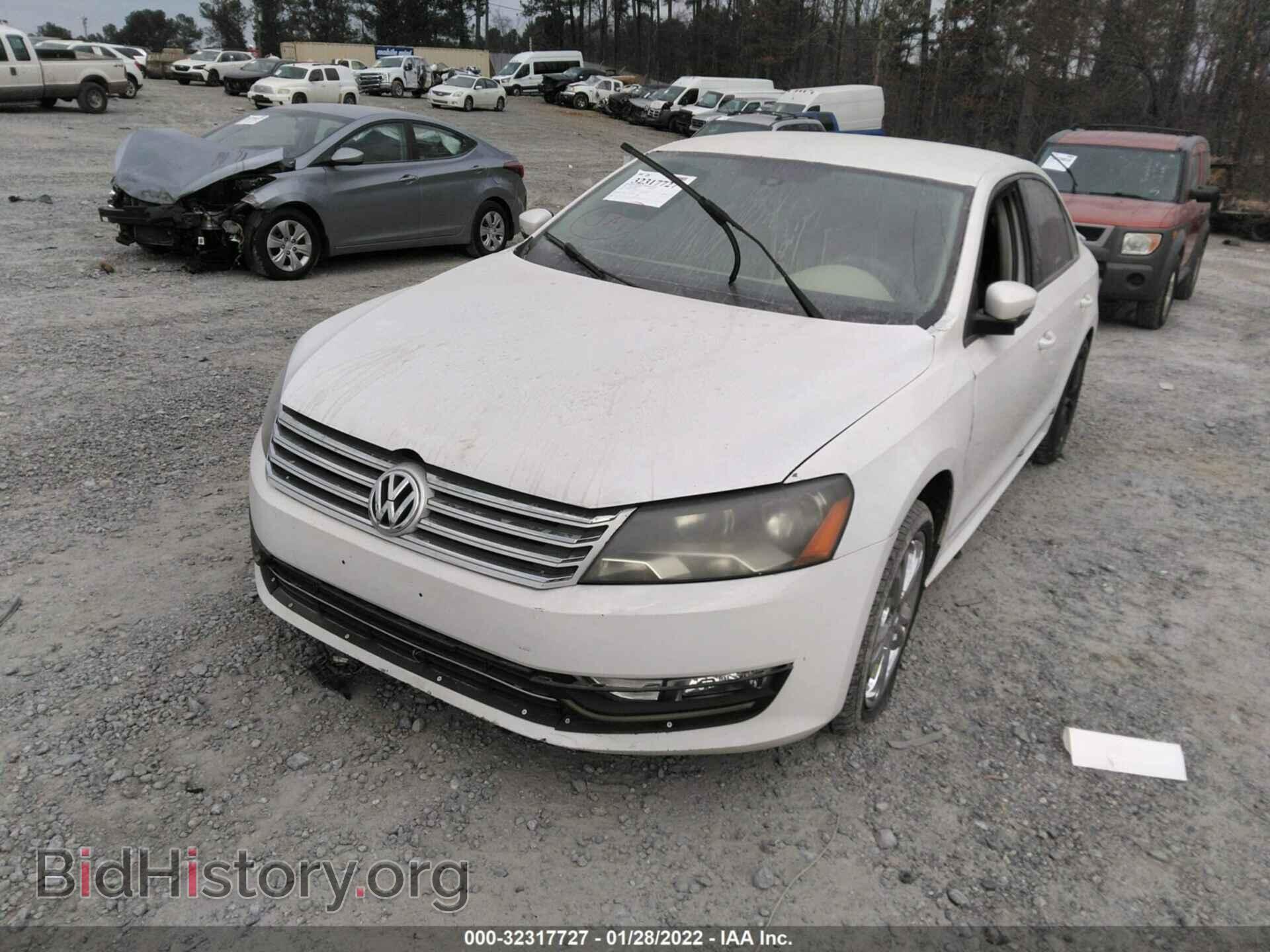 2013 VOLKSWAGEN PASSAT - VIN: 1VWAP7A38DC061633 - Фото 2