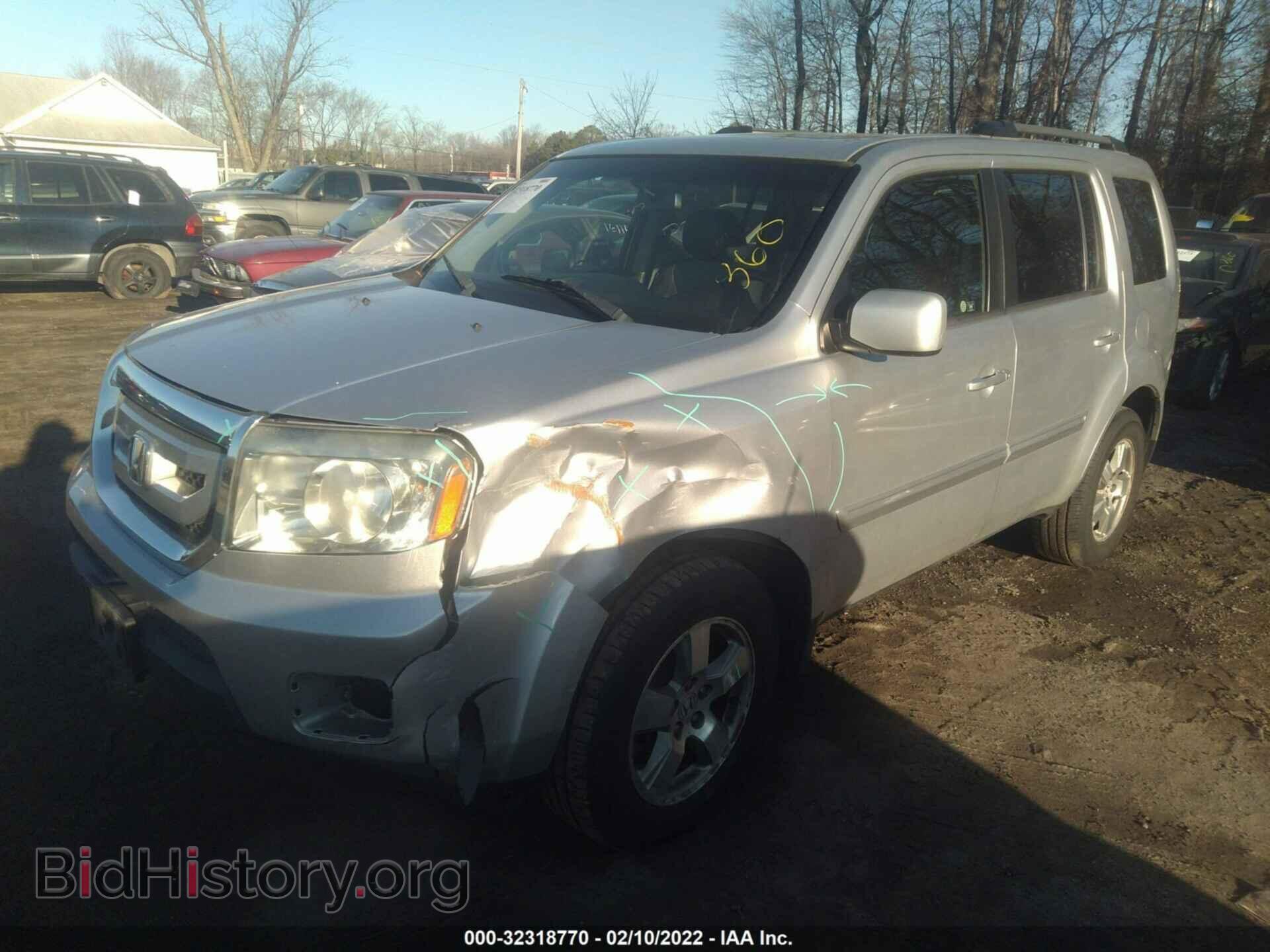 2011 HONDA PILOT - VIN: 5FNYF4H65BB017186 - Фото 2