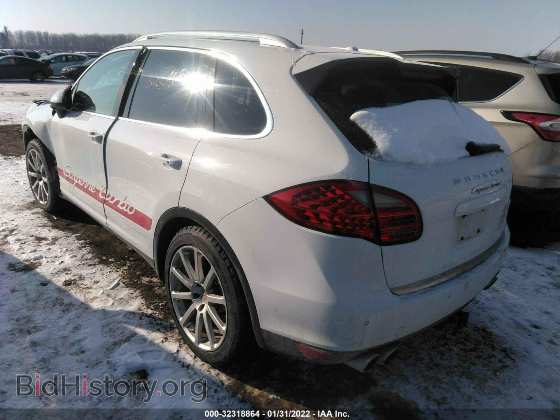 2012 PORSCHE CAYENNE - VIN: WP1AC2A2XCLA82943 - Фото 3