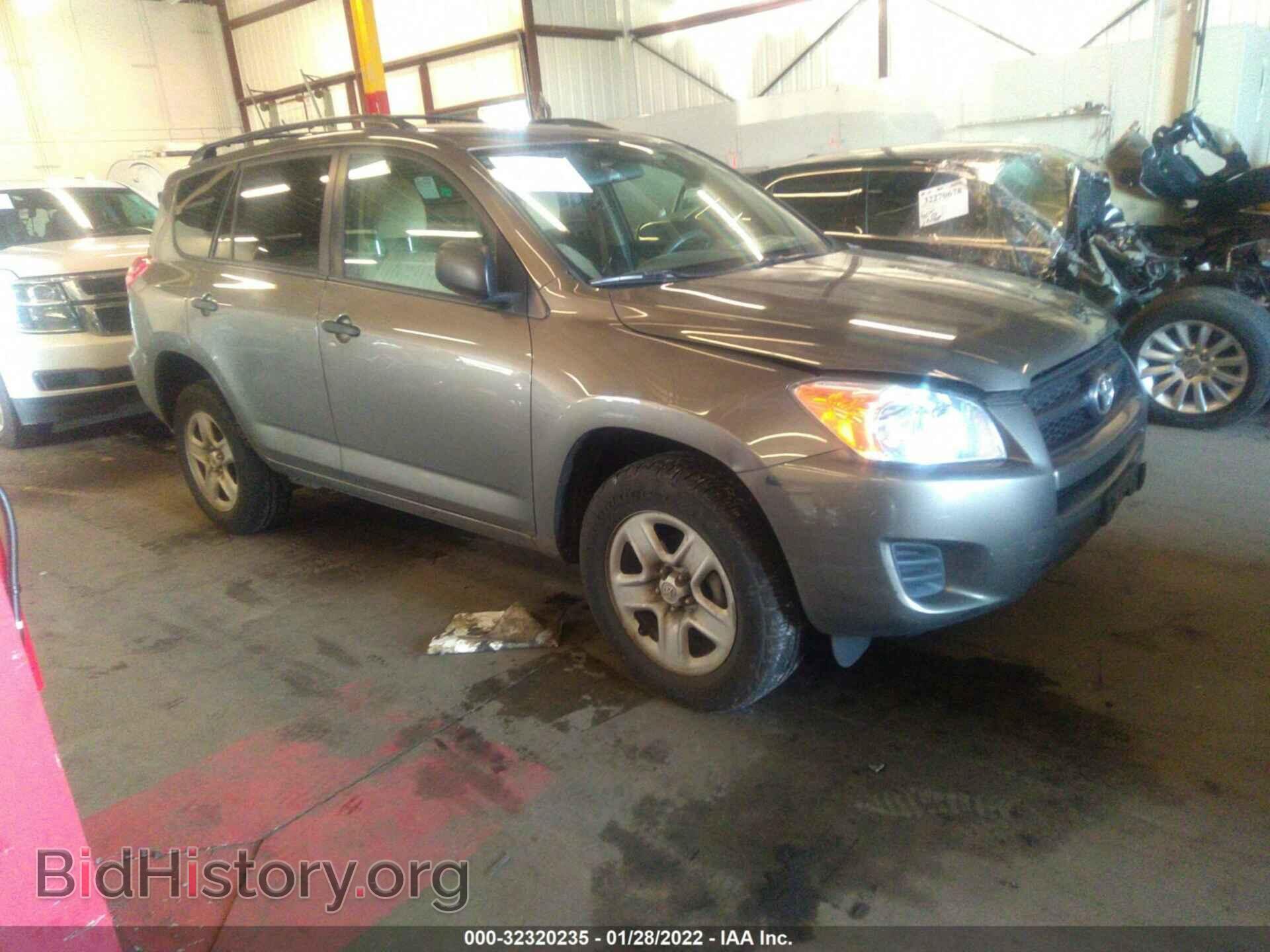 Фотография 2T3BF4DV8CW231992 - TOYOTA RAV4 2012