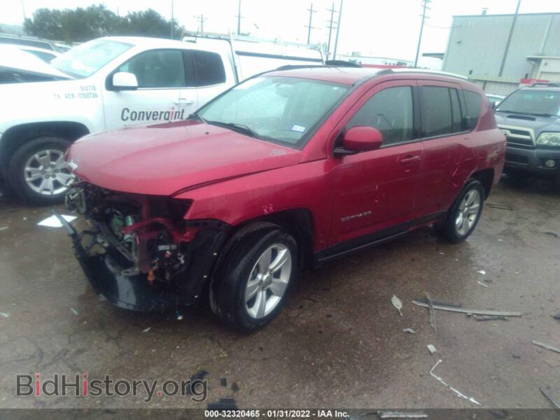 2014 Jeep COMPASS (VIN 1C4NJCEA9ED550528) — photo 2 of 12