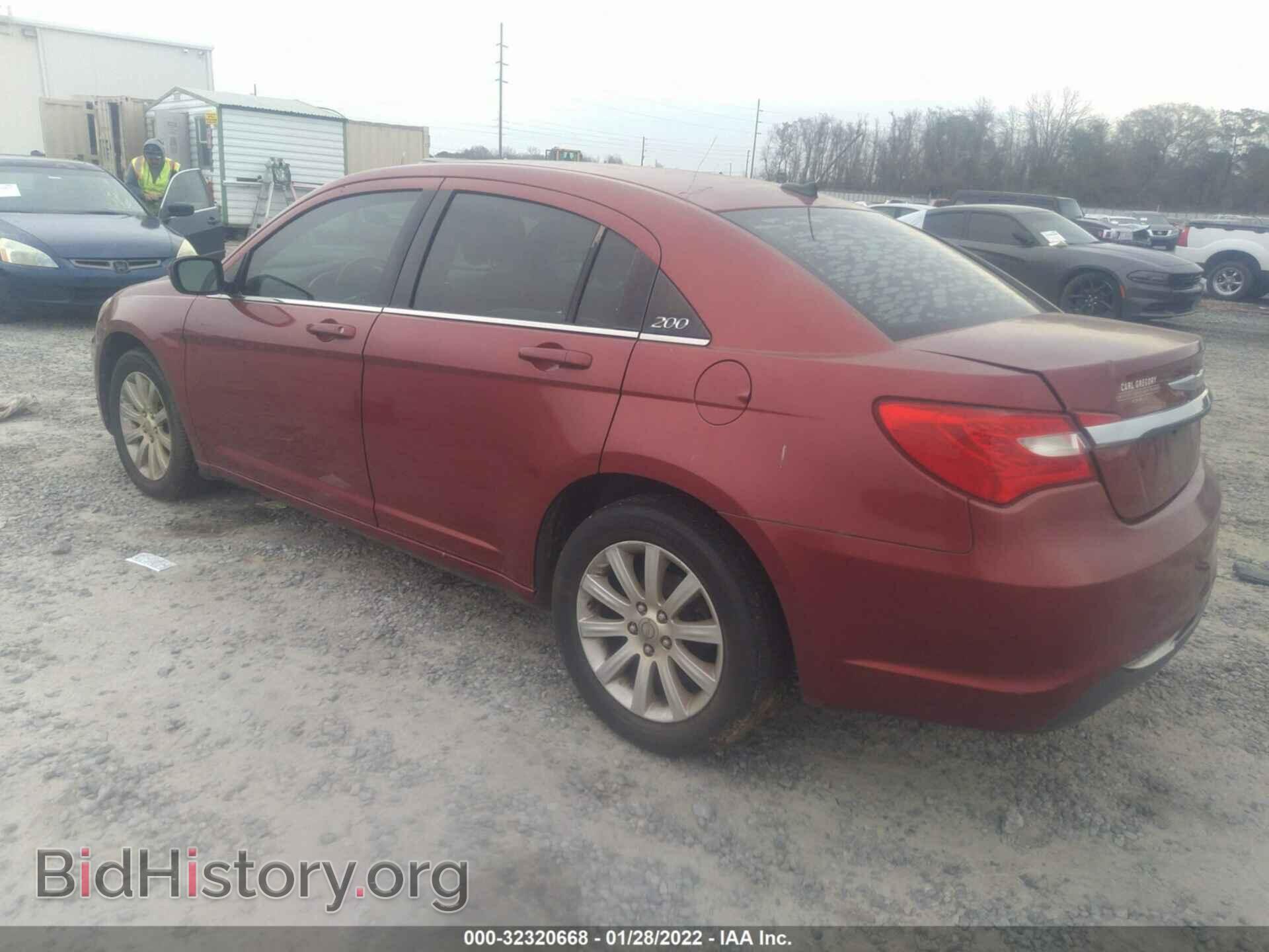 2013 CHRYSLER 200 - VIN: 1C3CCBBB2DN600353 - Фото 3