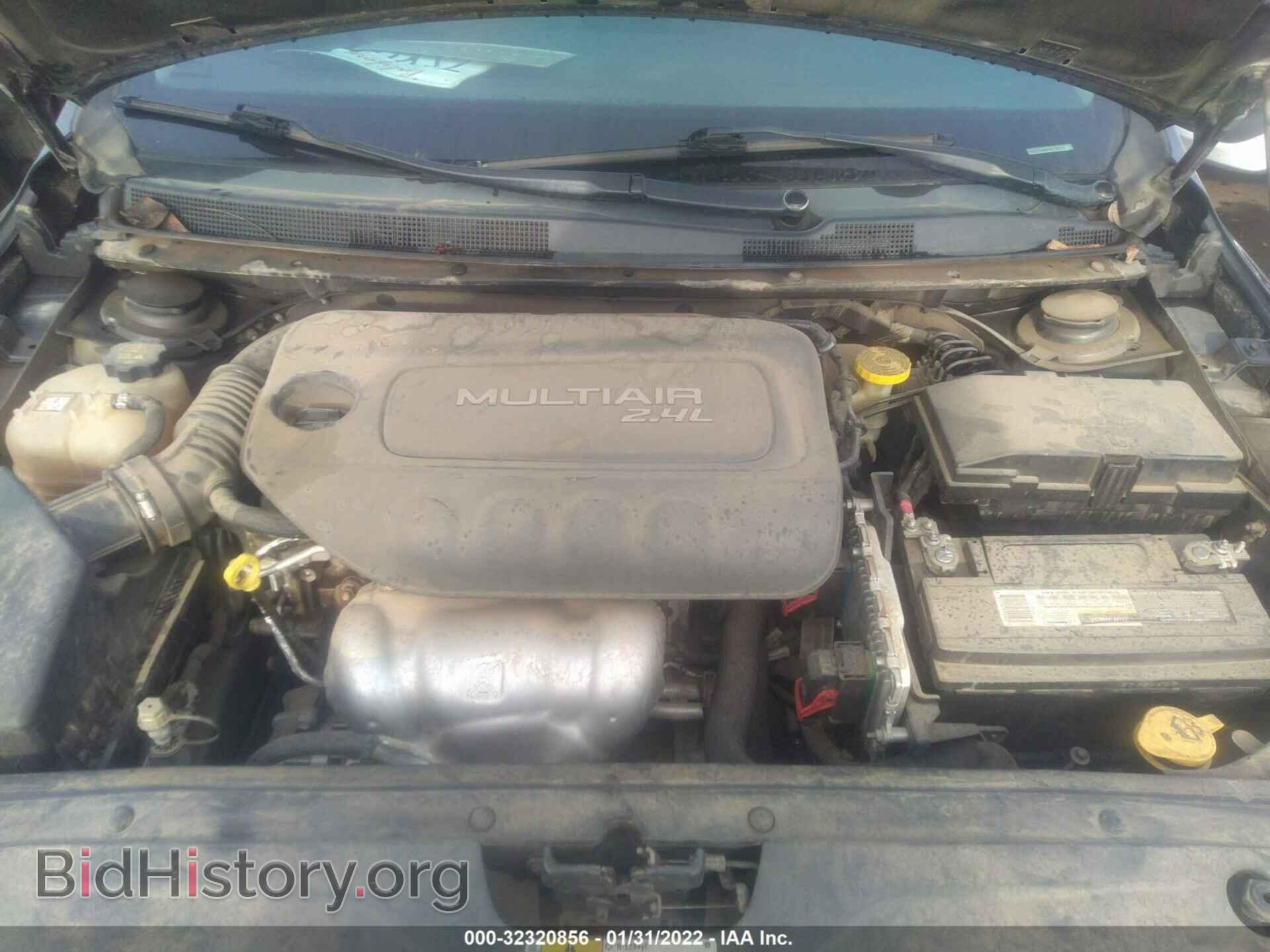 2015 CHRYSLER 200 - VIN: 1C3CCCAB9FN719978 - Фото 10