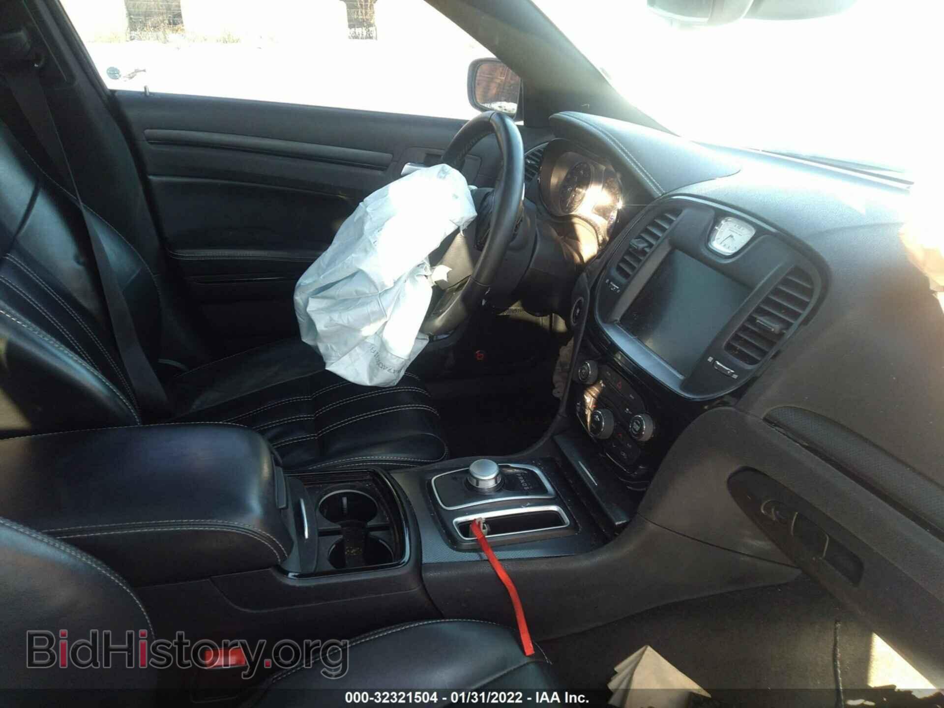 2015 CHRYSLER 300 - VIN: 2C3CCAGG3FH876292 - Фото 5