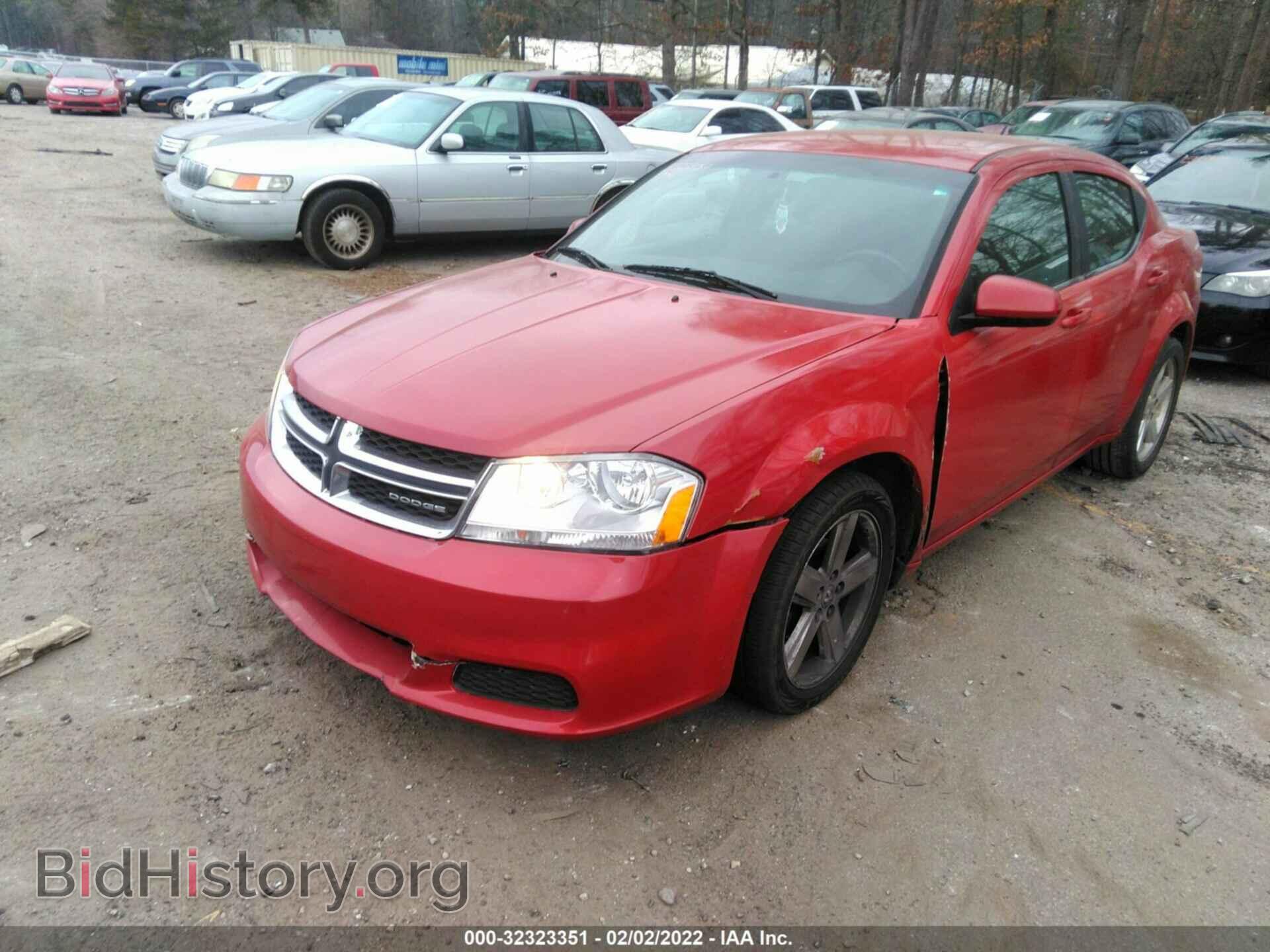 2011 DODGE AVENGER - VIN: 1B3BD1FB1BN560919 - Фото 2