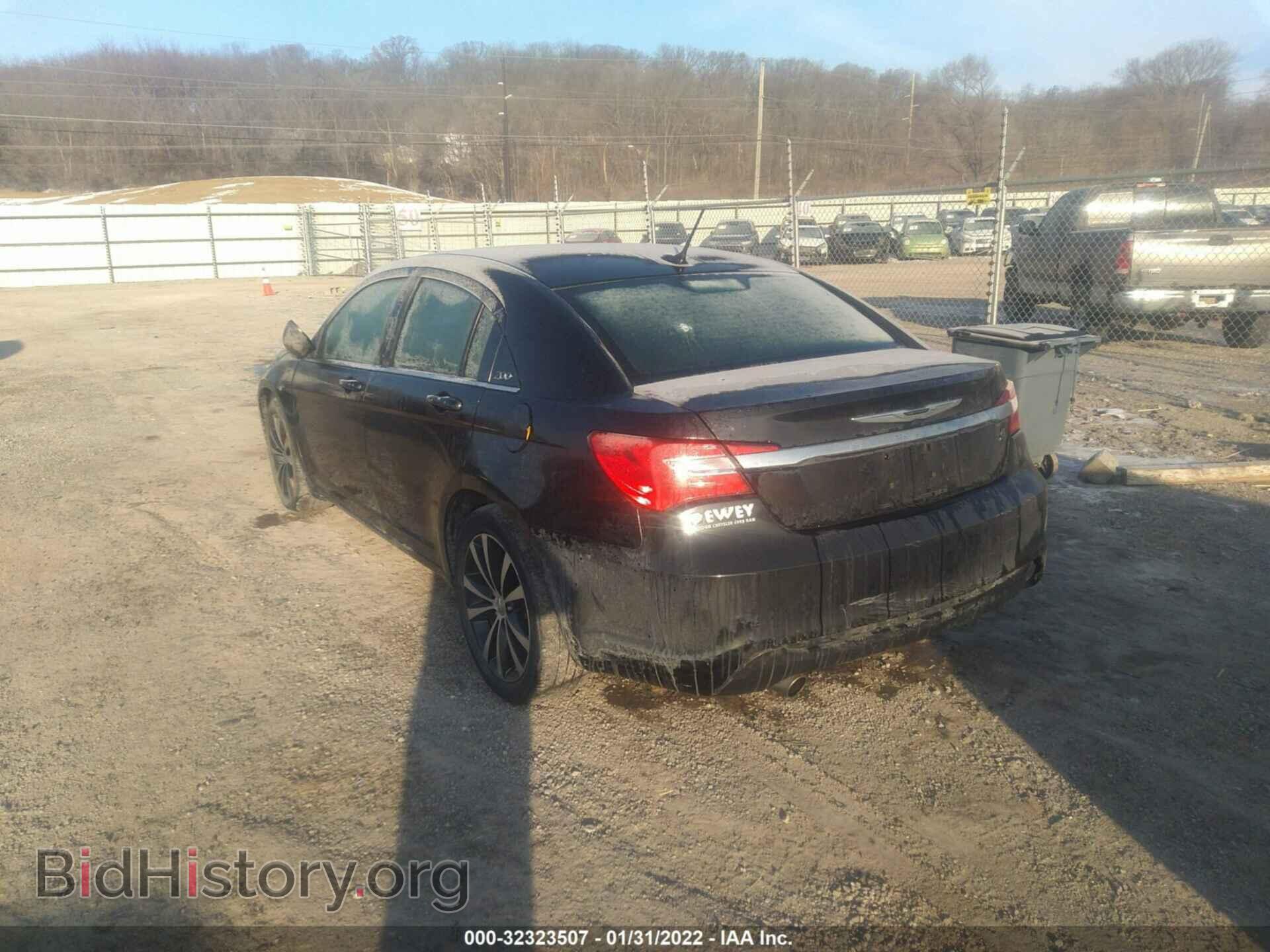 2012 CHRYSLER 200 - VIN: 1C3CCBHG9CN175330 - Photo 3