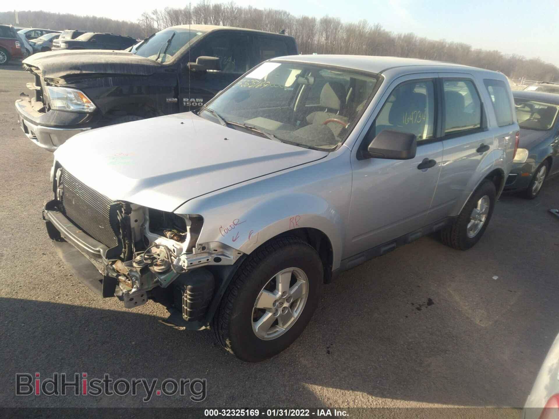 2010 FORD ESCAPE - VIN: 1FMCU9C78AKC16193 - Photo 2