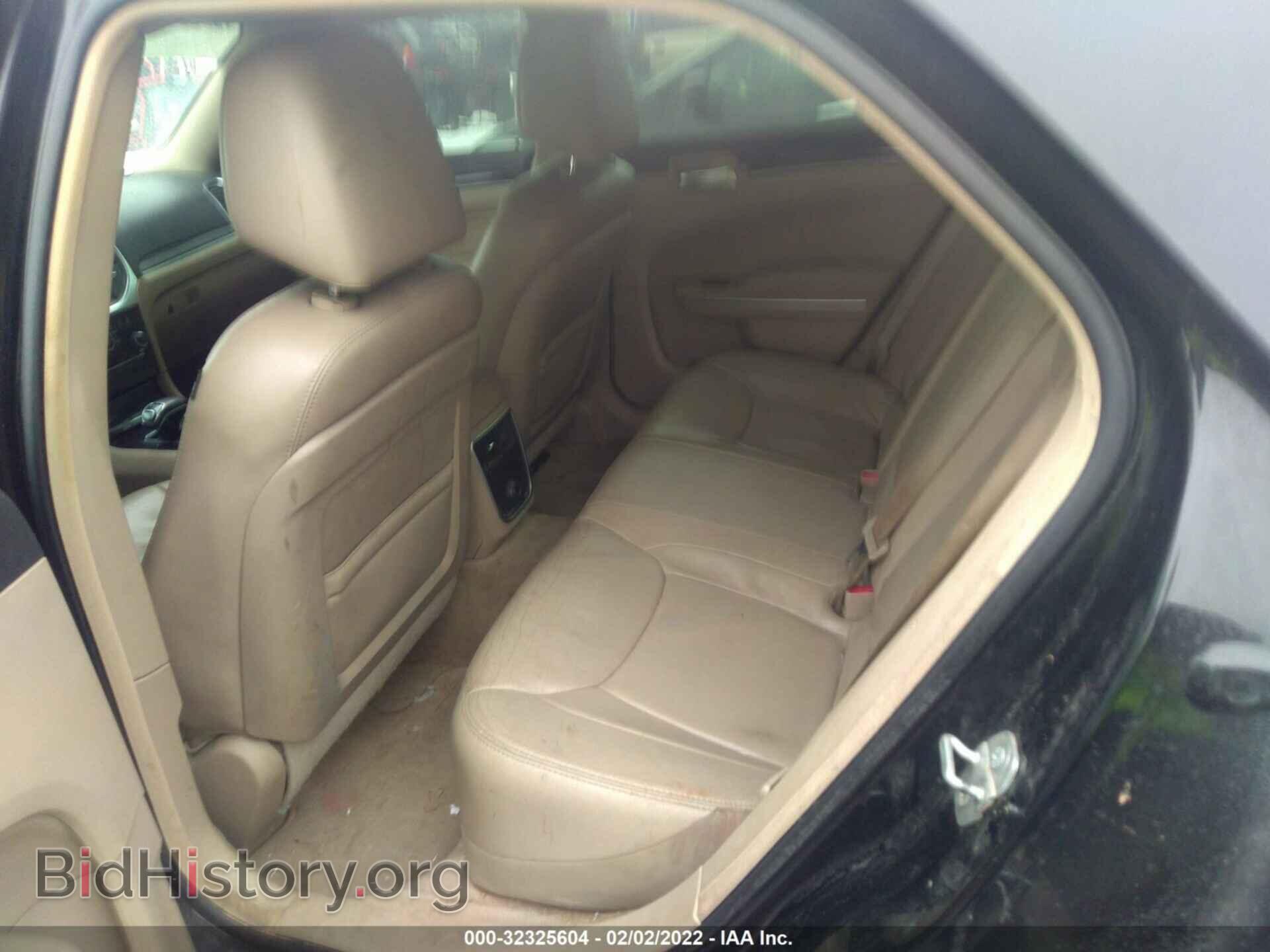 2014 CHRYSLER 300 - VIN: 2C3CCARG3EH328143 - Фото 8