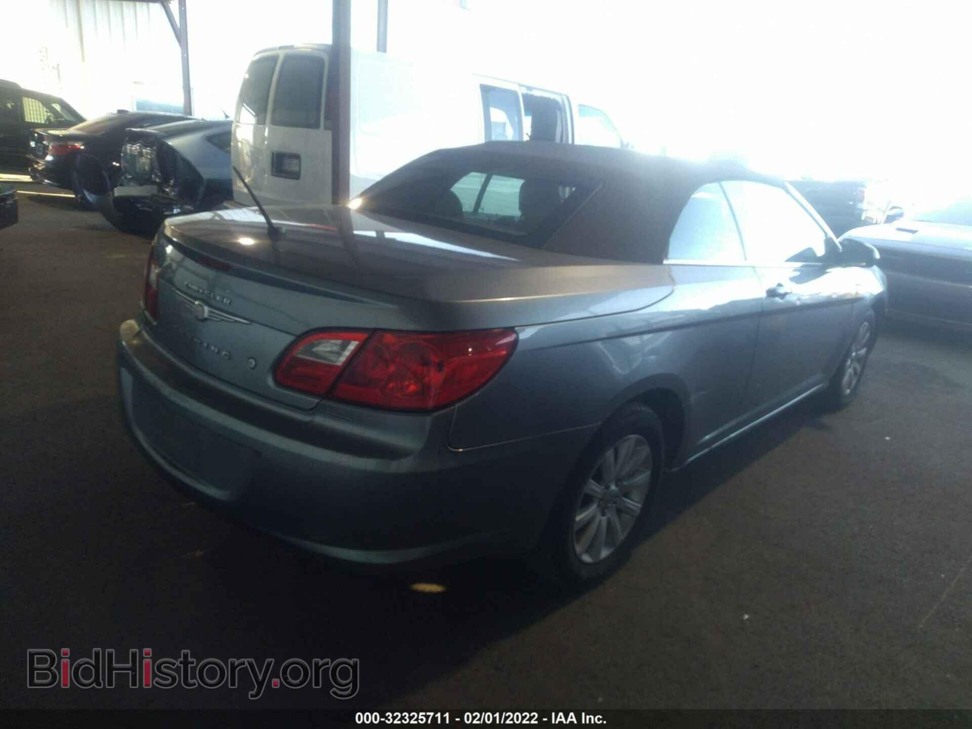 2010 CHRYSLER SEBRING - VIN: 1C3BC5ED9AN182007 - Фото 4