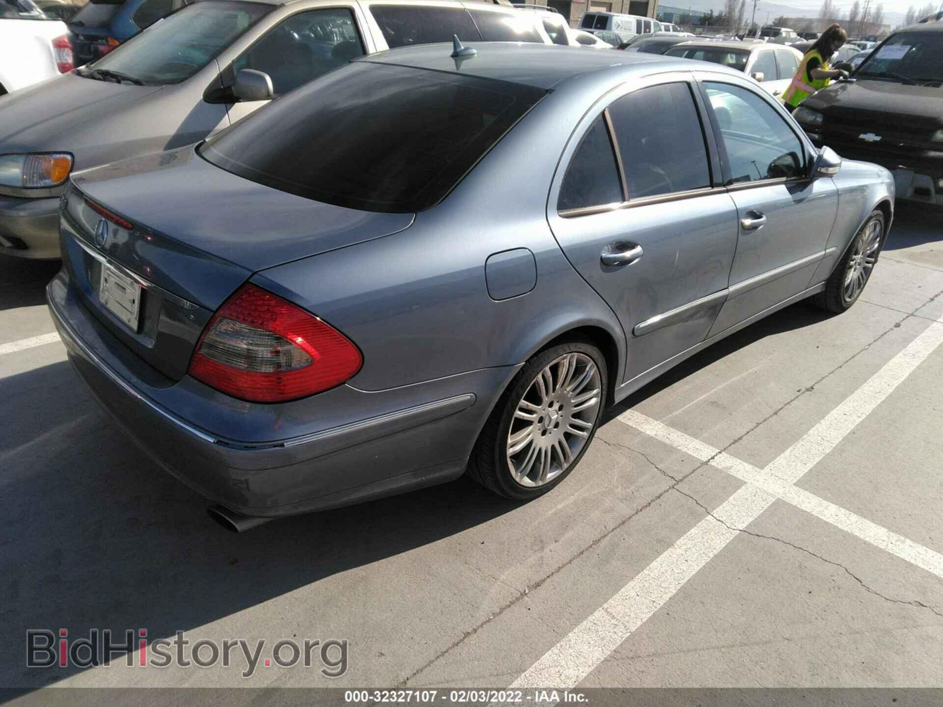 2007 MERCEDES-BENZ E-CLASS - VIN: WDBUF56X77B077088 - Фото 4