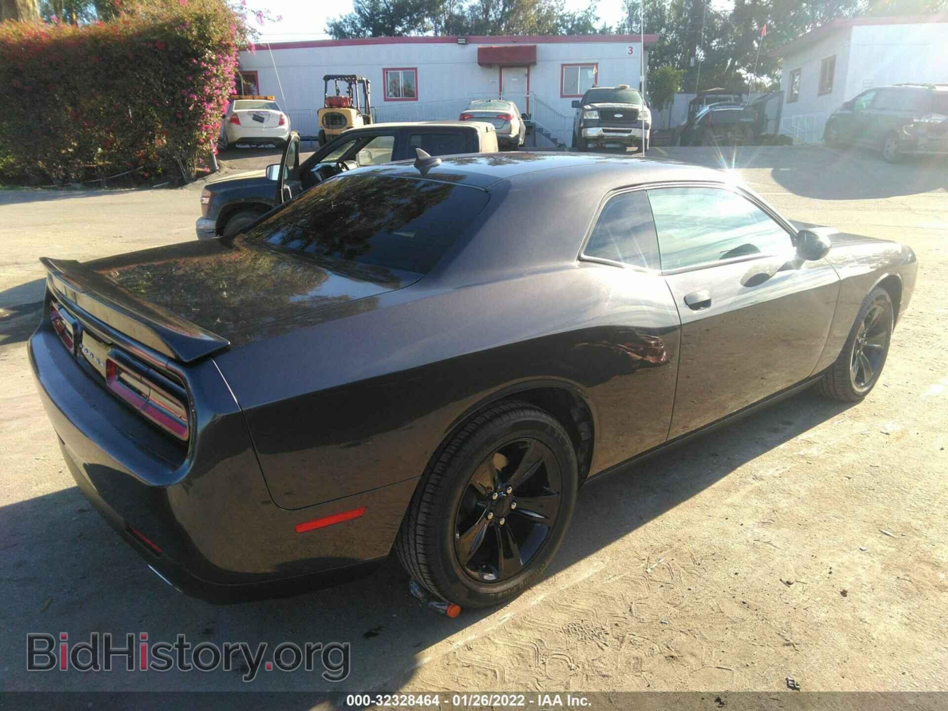 2018 DODGE CHALLENGER - VIN: 2C3CDZAGXJH199948 - Фото 4