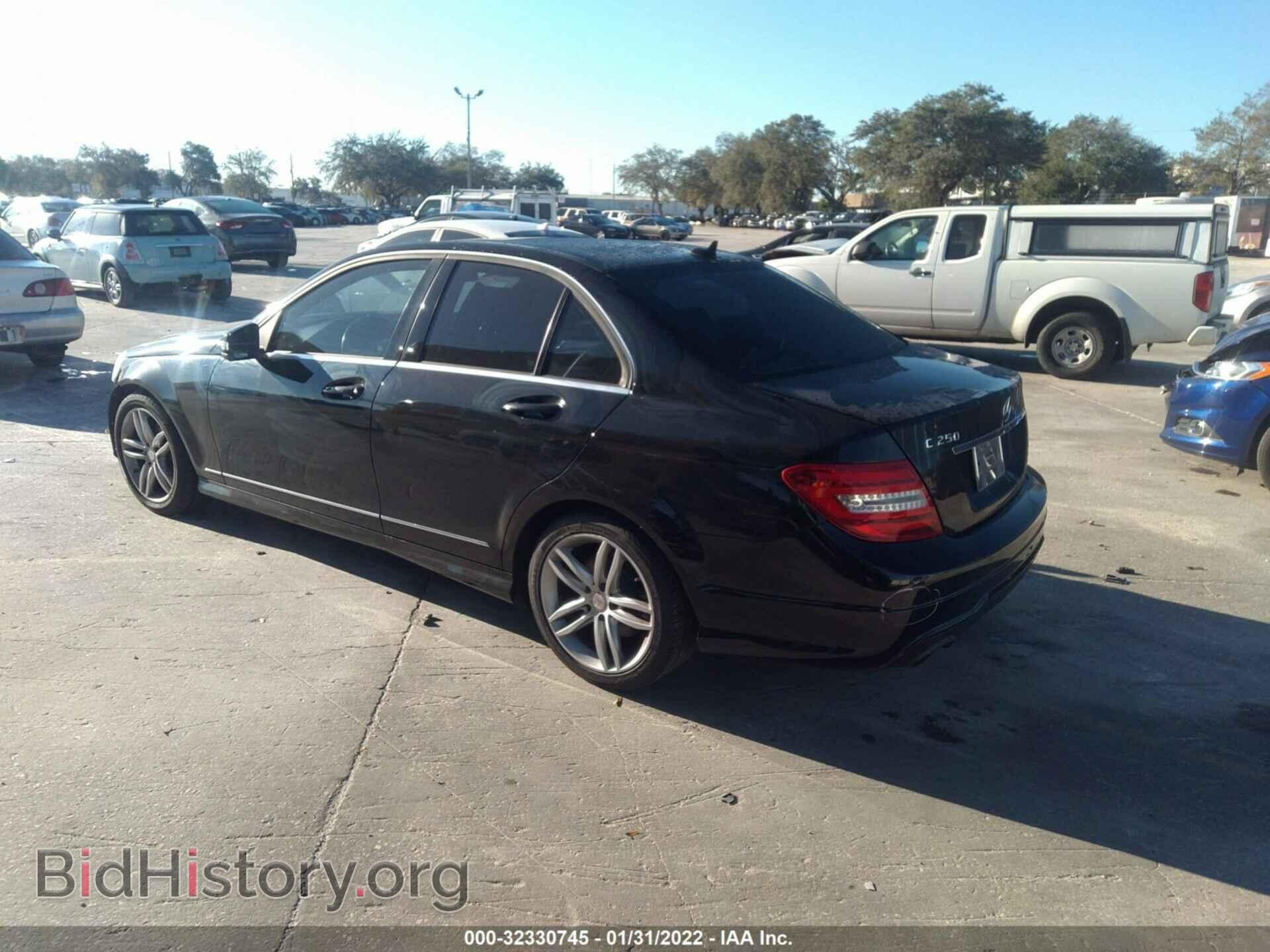 2014 MERCEDES-BENZ C-CLASS - VIN: WDDGF4HB8EA961916 - Фото 3