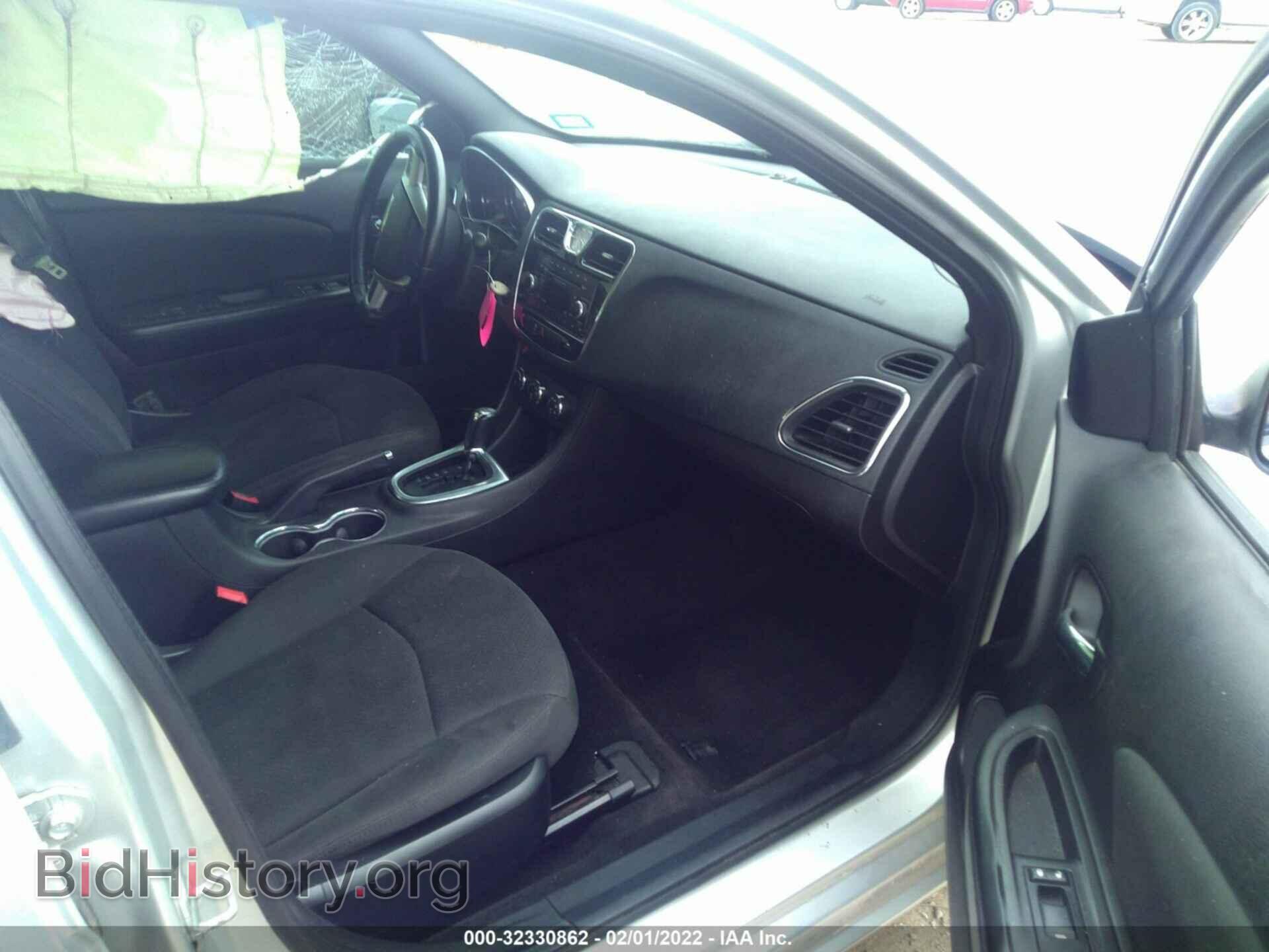 2012 CHRYSLER 200 - VIN: 1C3CCBBB6CN132061 - Фото 5