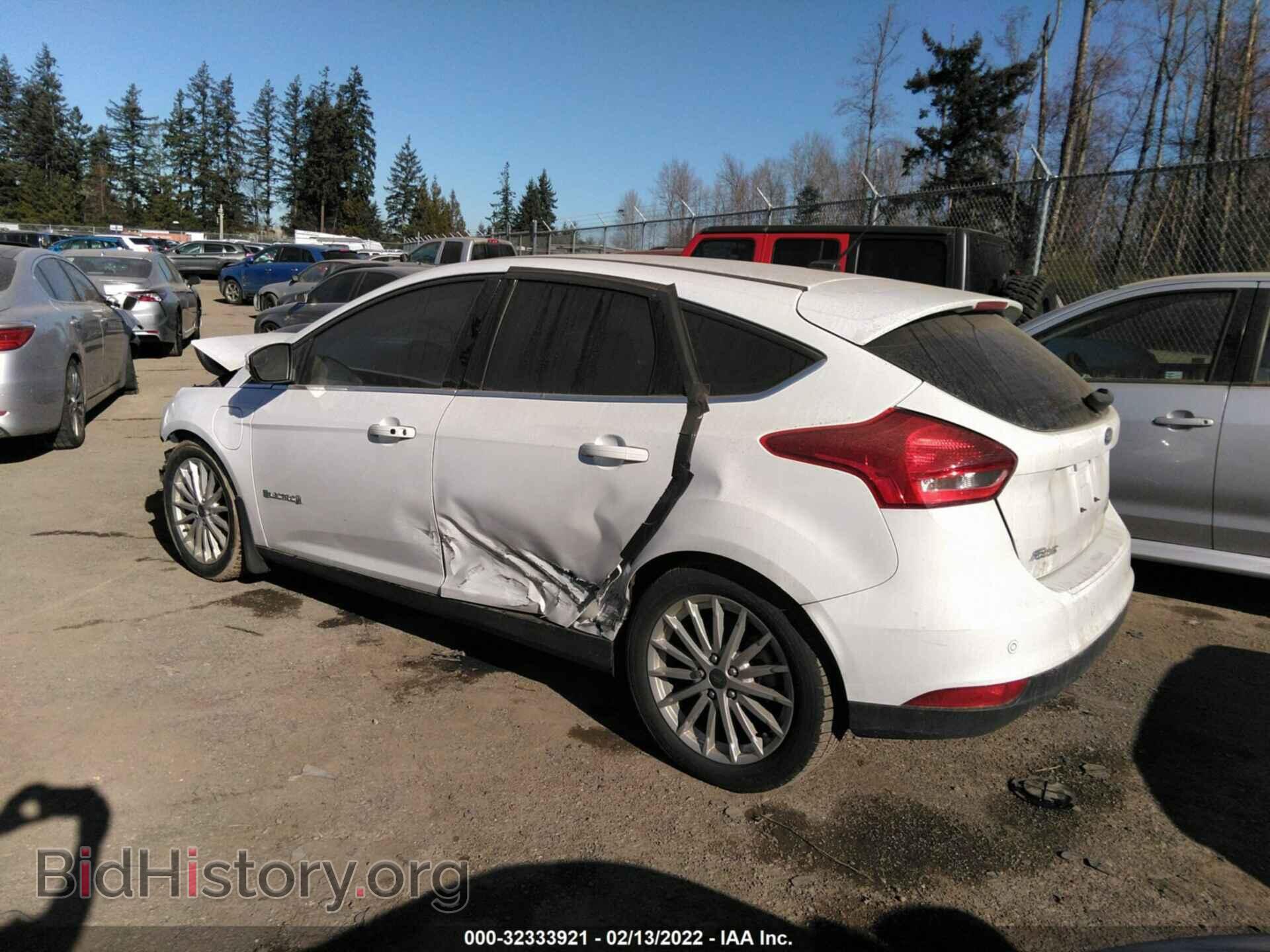 2017 FORD FOCUS - VIN: 1FADP3R44HL344130 - Фото 3
