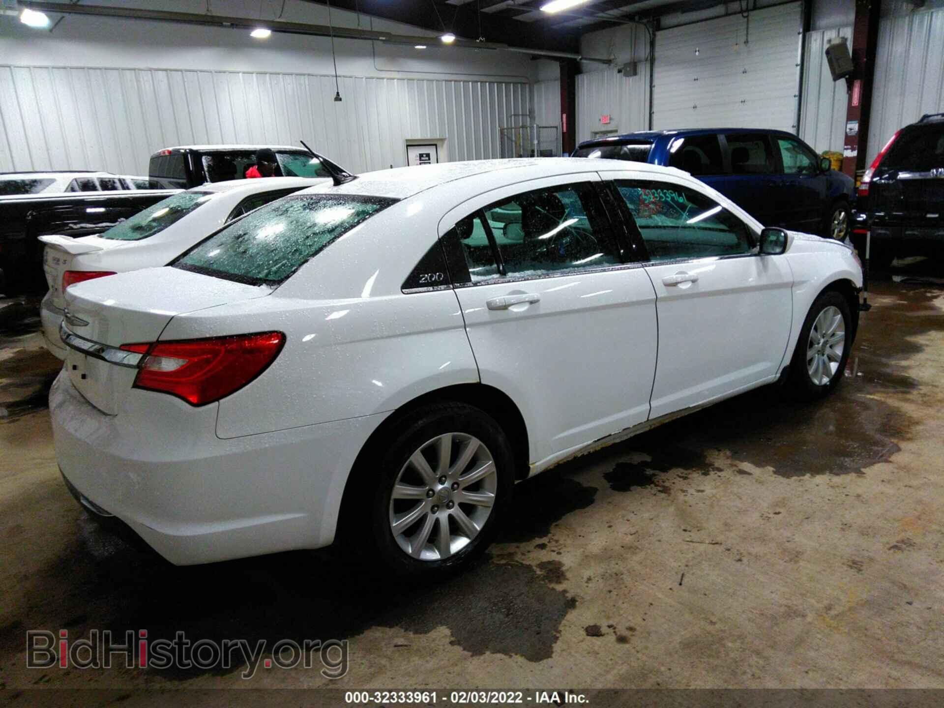2012 CHRYSLER 200 - VIN: 1C3CCBBB5CN131581 - Фото 4