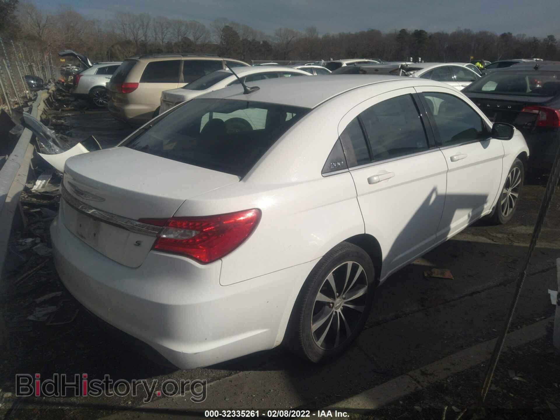 2014 CHRYSLER 200 - VIN: 1C3CCBBG0EN183960 - Фото 4