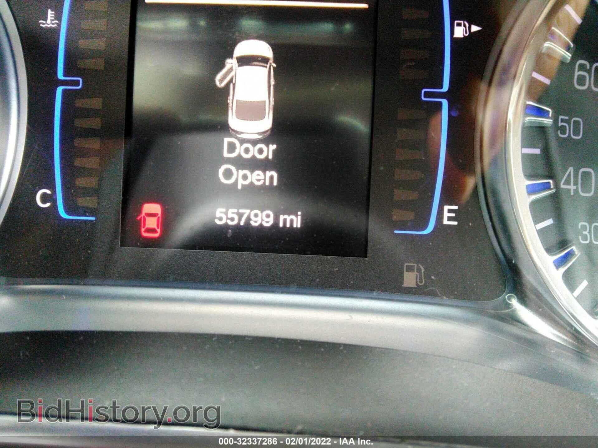 2016 CHRYSLER 200 - VIN: 1C3CCCAB9GN101111 - Фото 7