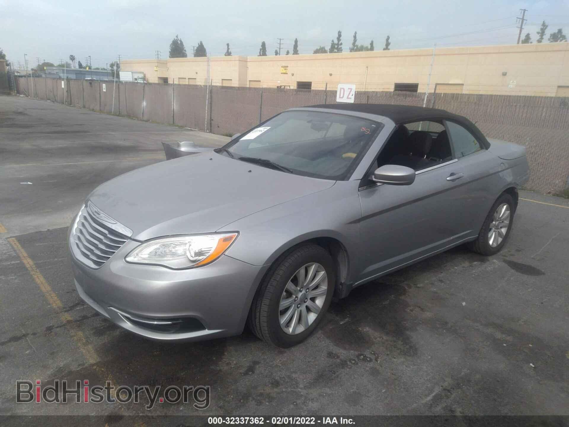 2014 CHRYSLER 200 - VIN: 1C3BCBEB0EN158052 - Фото 2