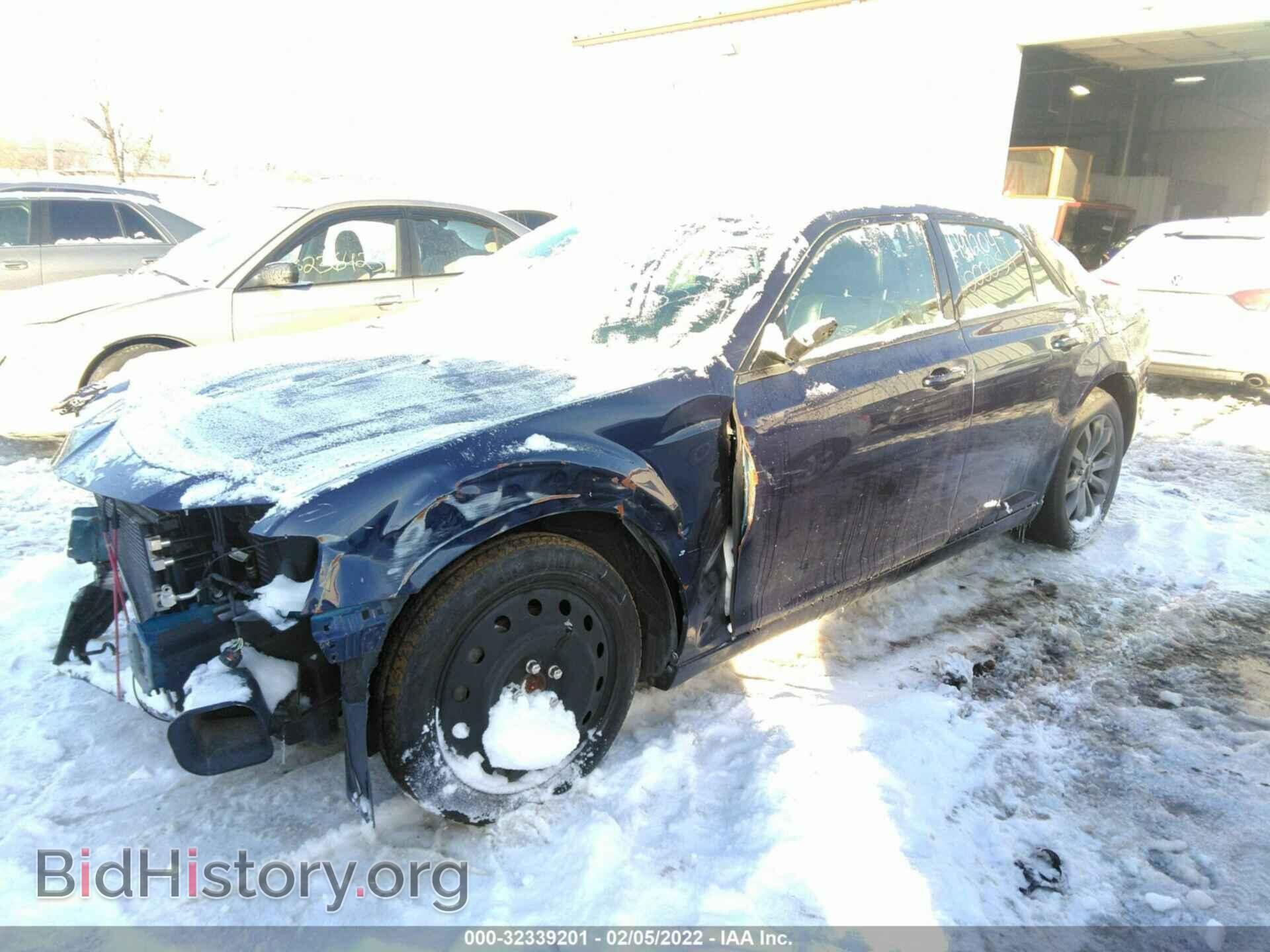 2014 CHRYSLER 300 - VIN: 2C3CCAGG4EH222481 - Фото 2