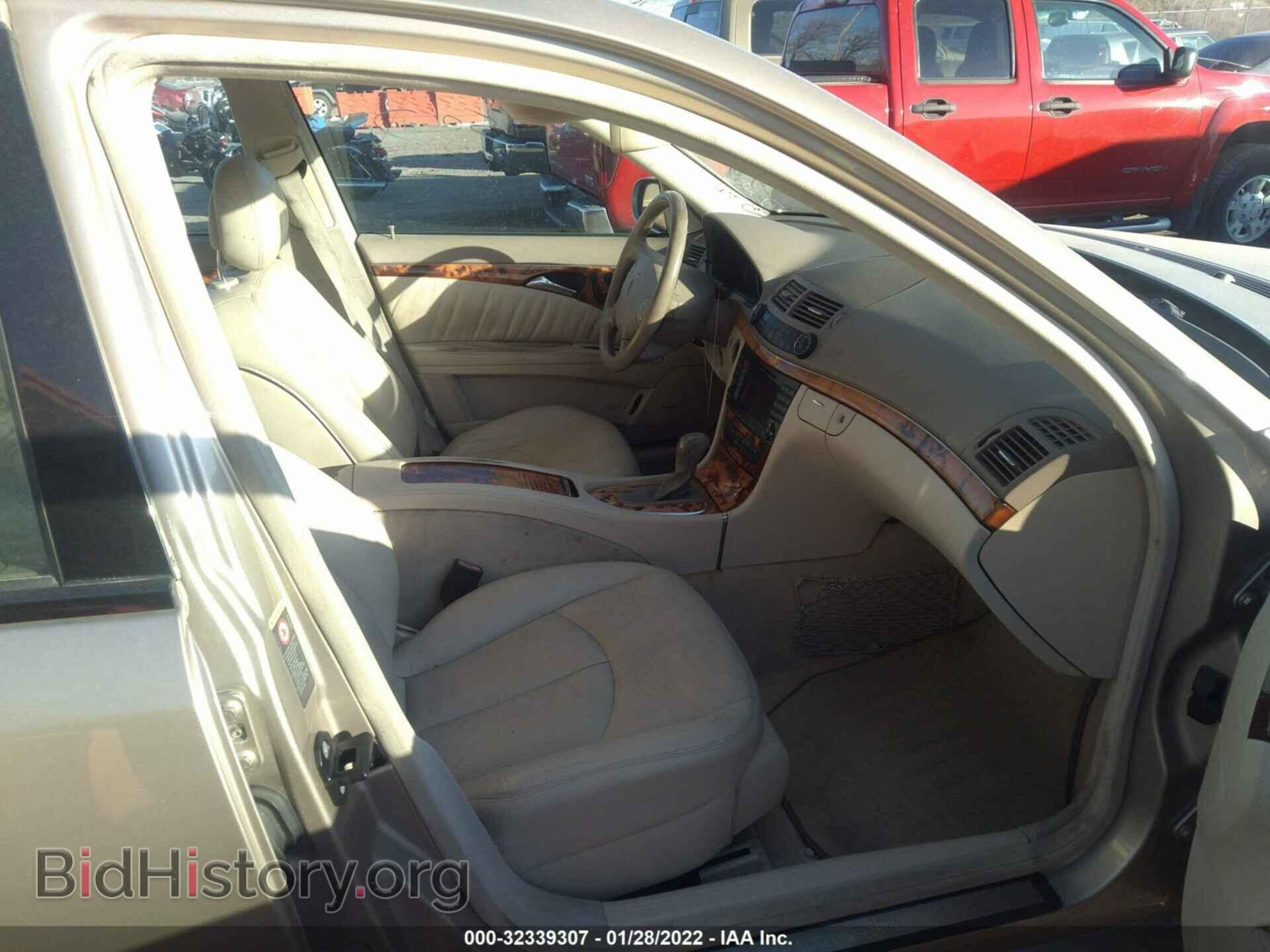 2006 MERCEDES-BENZ E-CLASS - VIN: WDBUF56J76A808988 - Фото 5