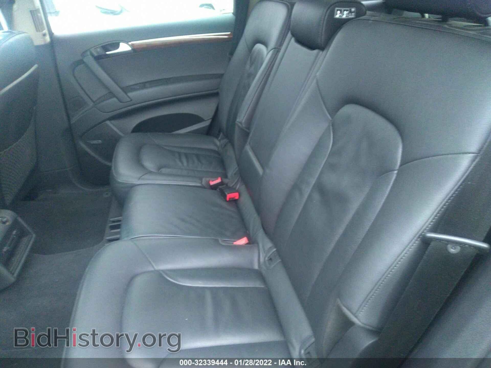 2015 AUDI Q7 - VIN: WA1LMAFE2FD026962 - Фото 8