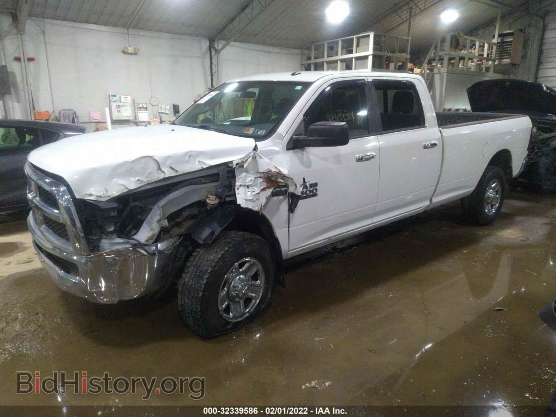 2017 RAM 2500 - VIN: 3C6TR5JT5HG652104 - Фото 2