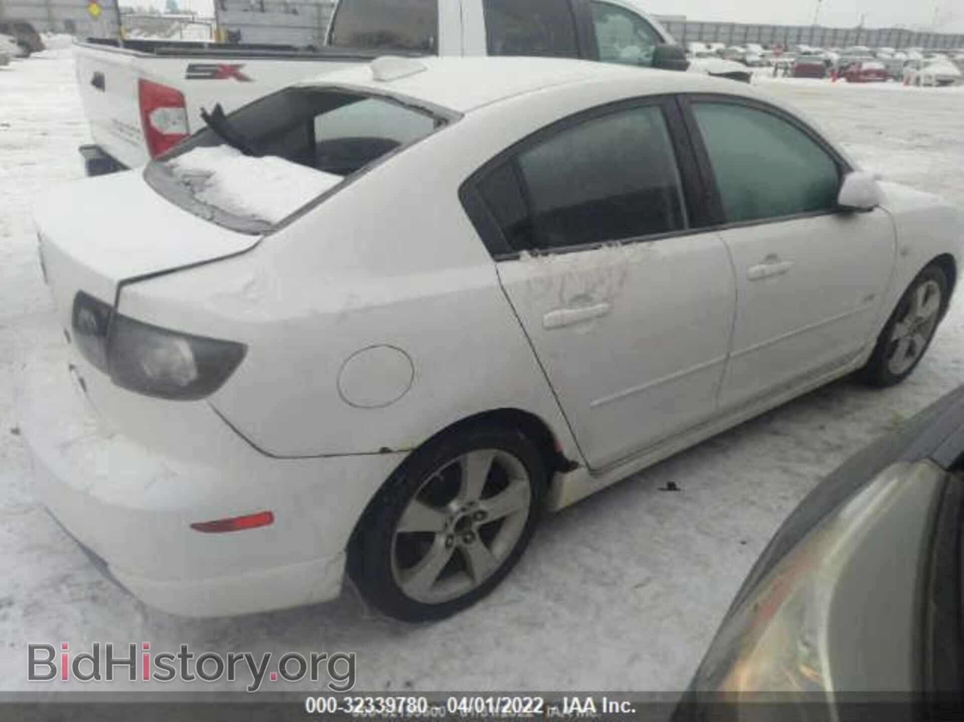 2006 MAZDA MAZDA3 - VIN: JM1BK324761497586 - Фото 4