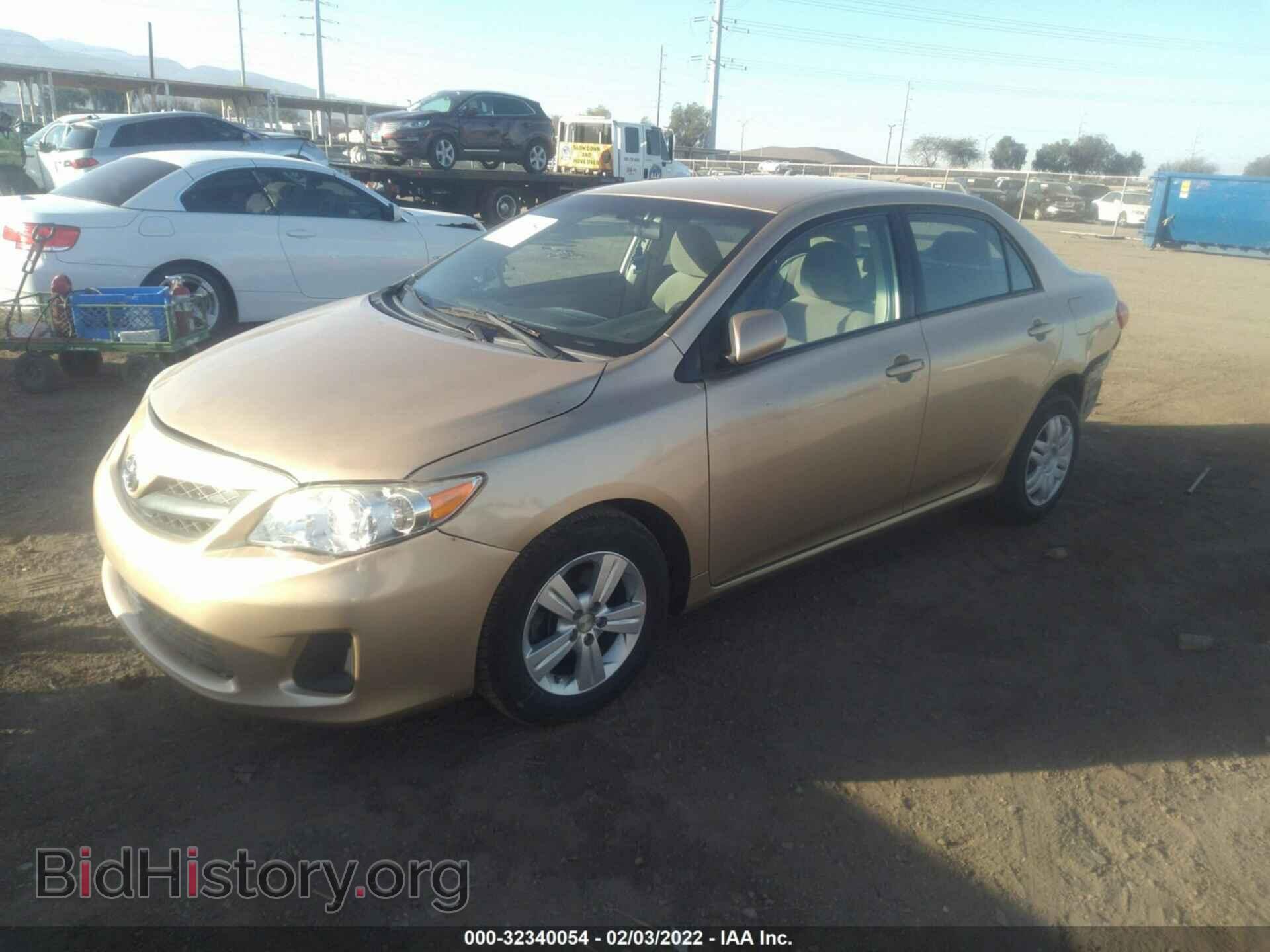 2011 TOYOTA COROLLA - VIN: 2T1BU4EE2BC626957 - Фото 2