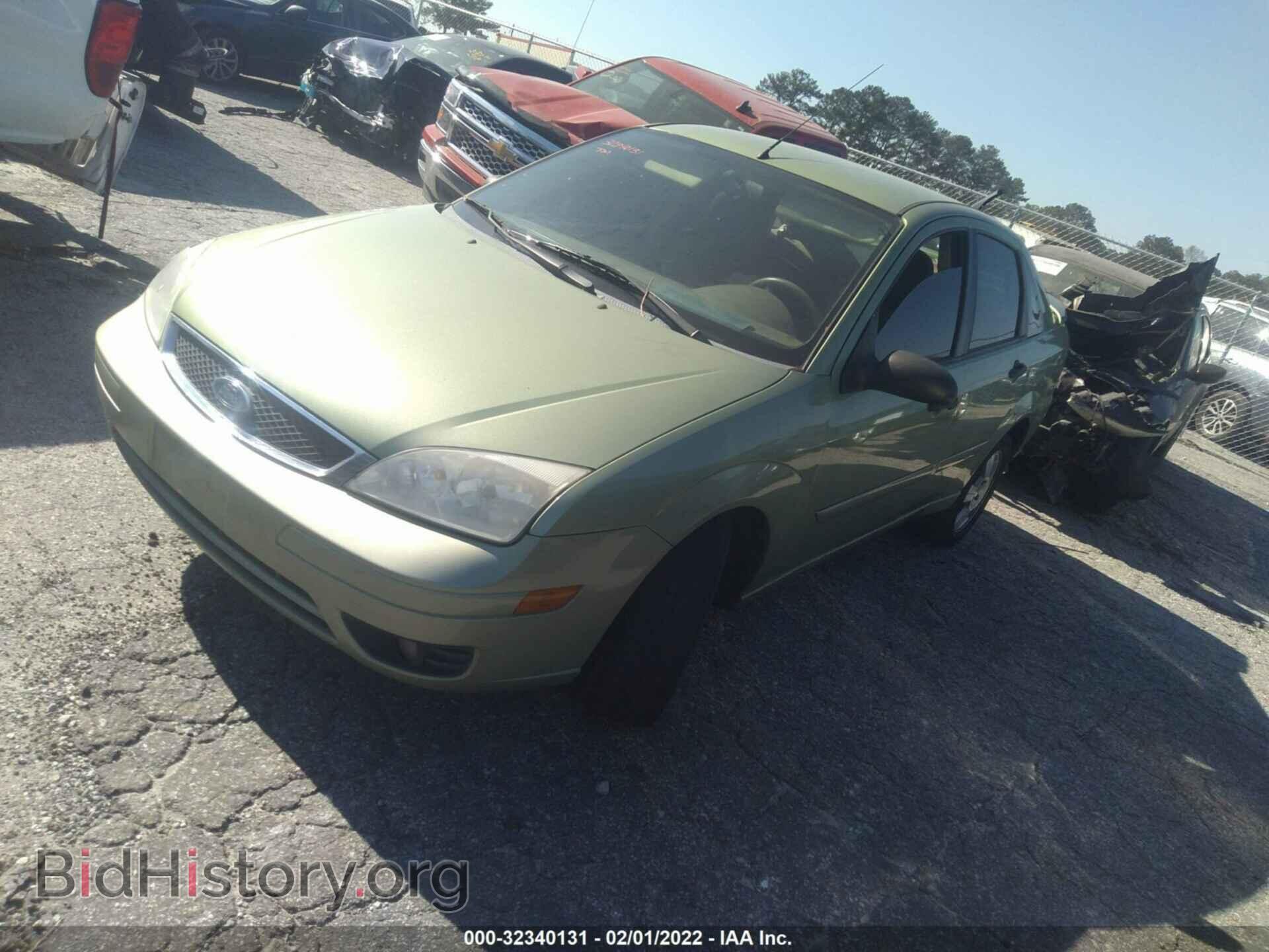 2007 FORD FOCUS - VIN: 1FAHP34N77W155924 - Фото 2