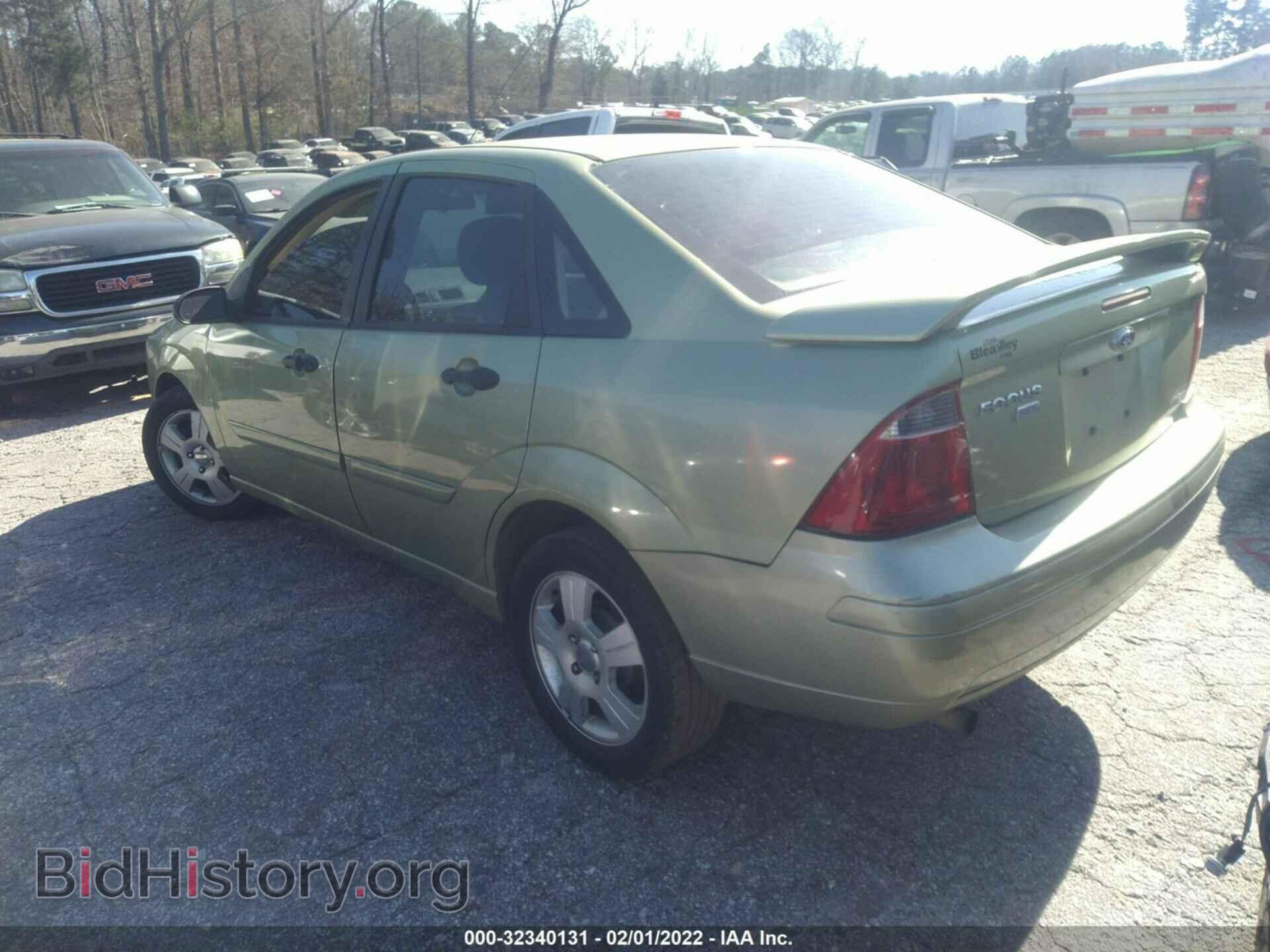 2007 FORD FOCUS - VIN: 1FAHP34N77W155924 - Фото 3