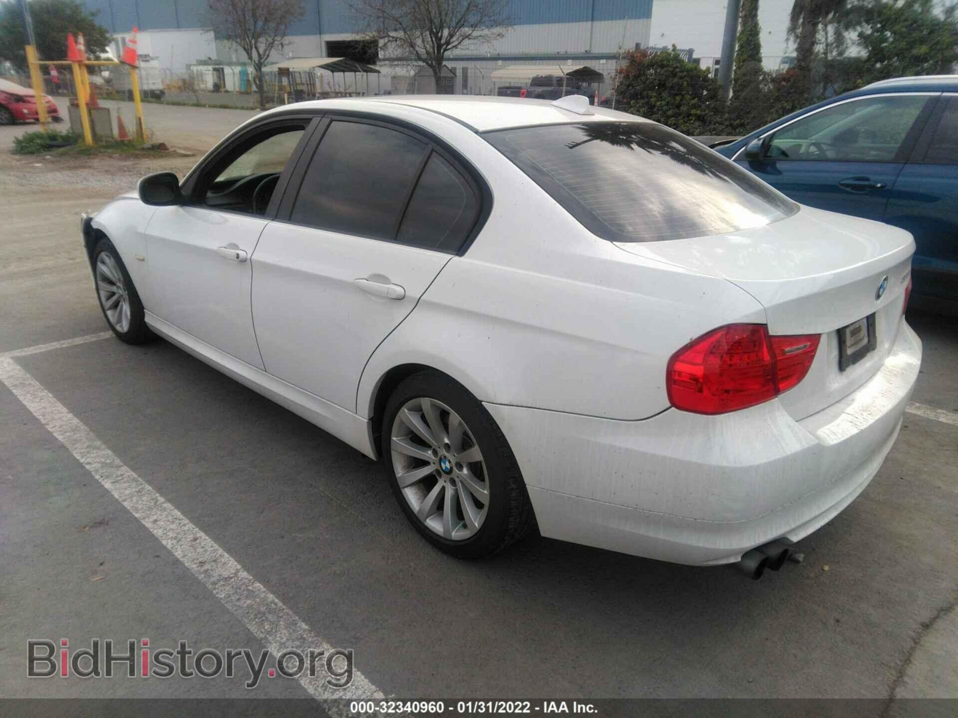 2011 BMW 3 SERIES - VIN: WBAPH5C57BA447673 - Фото 3