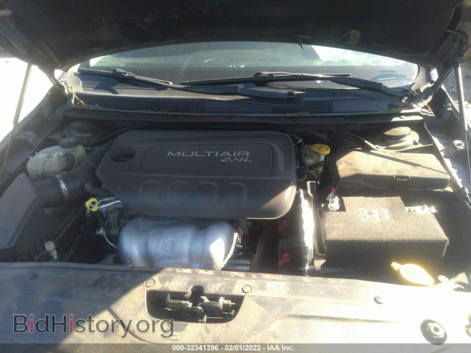 2015 CHRYSLER 200 - VIN: 1C3CCCAB5FN649444 - Фото 10