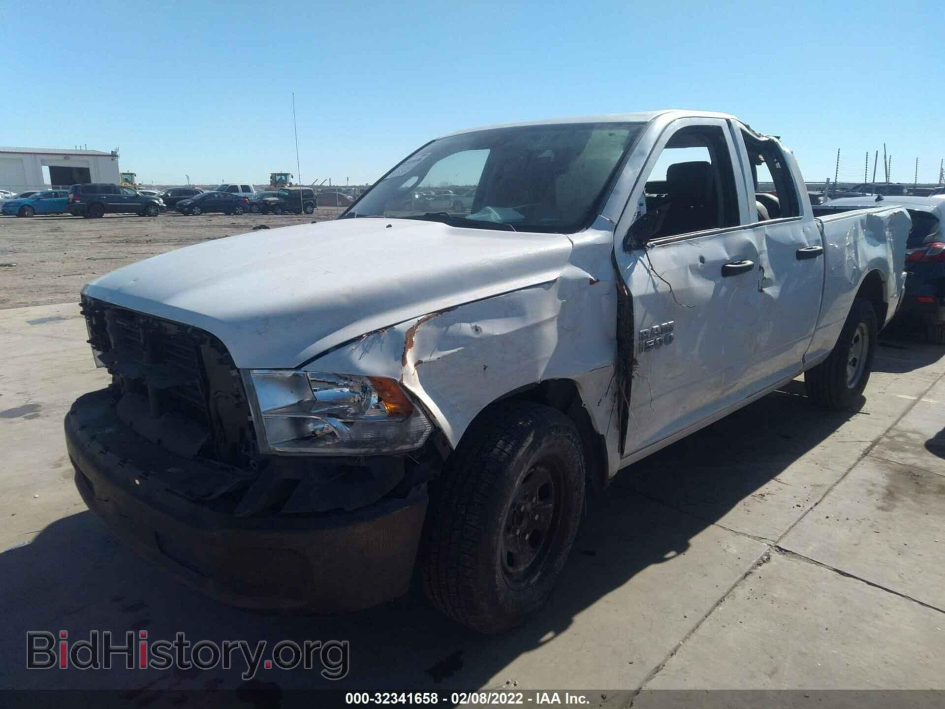 2017 RAM 1500 - VIN: 1C6RR6FG5HS730823 - Фото 2