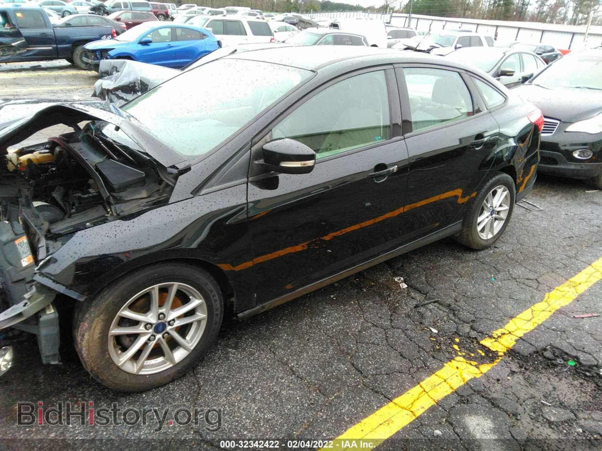 2016 FORD FOCUS - VIN: 1FADP3F2XGL241067 - Фото 2