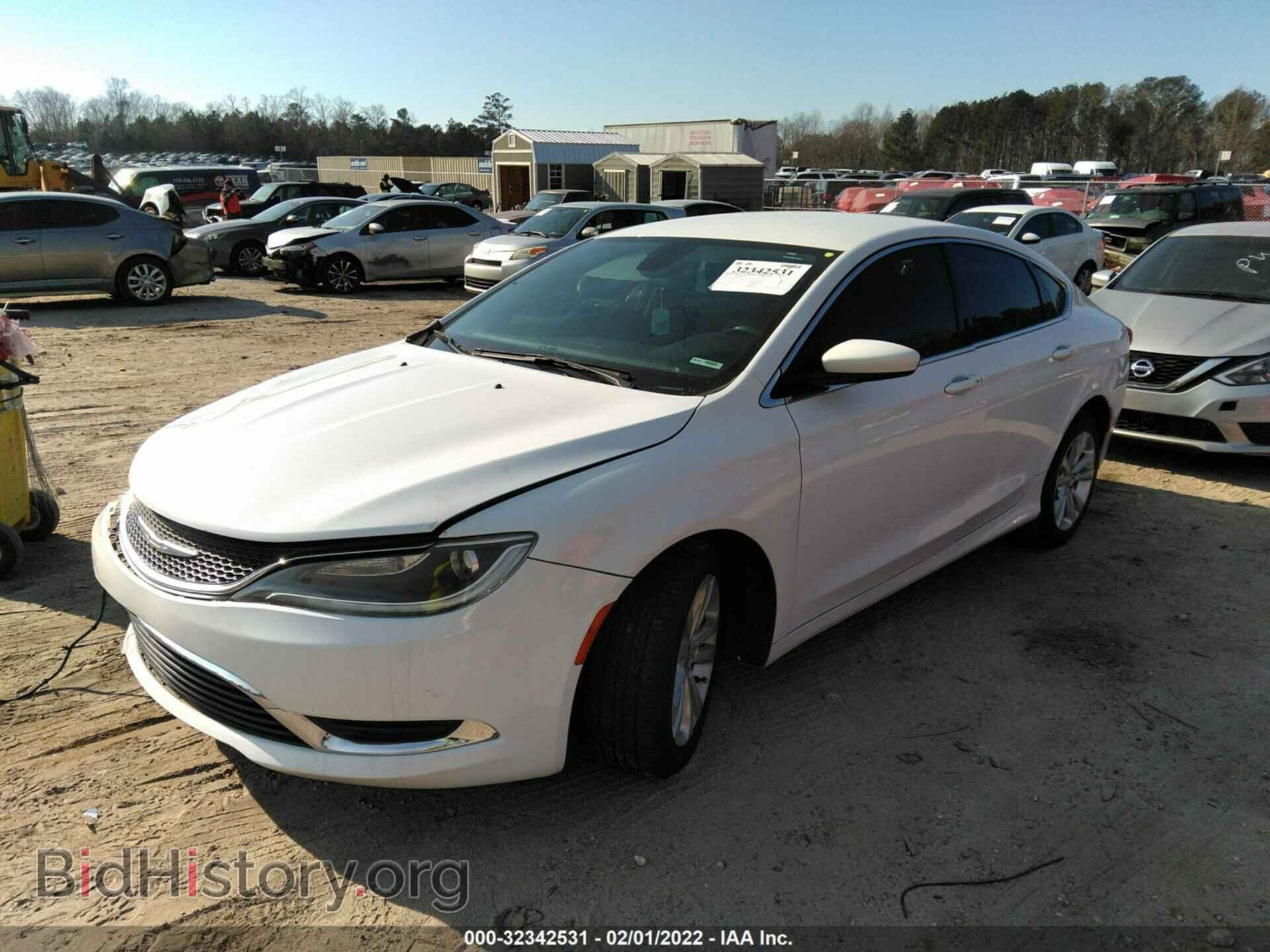 2015 CHRYSLER 200 - VIN: 1C3CCCAB0FN587127 - Фото 2