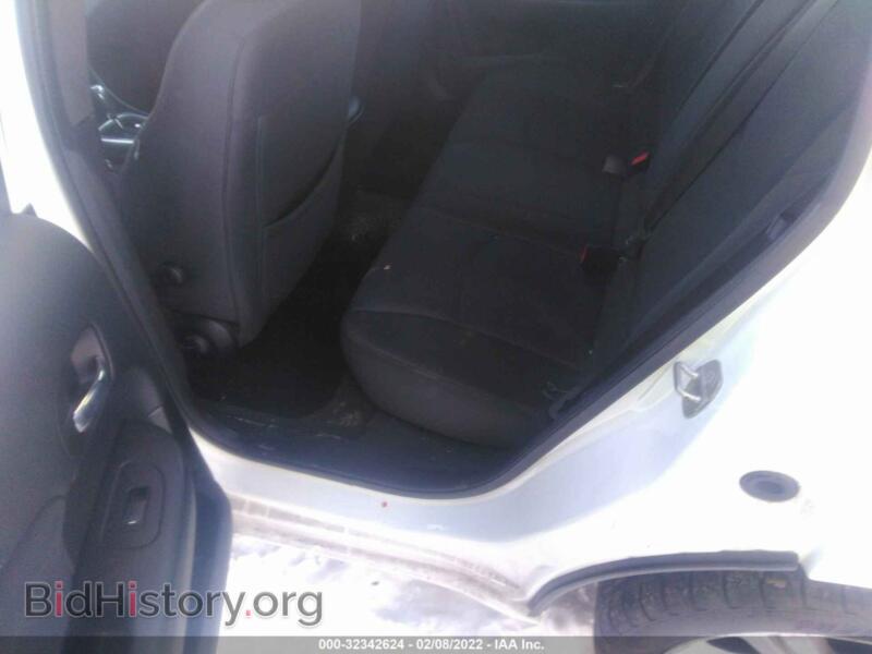 2013 Chrysler 200 (VIN 1C3CCBAB4DN669823) — photo 8 of 11