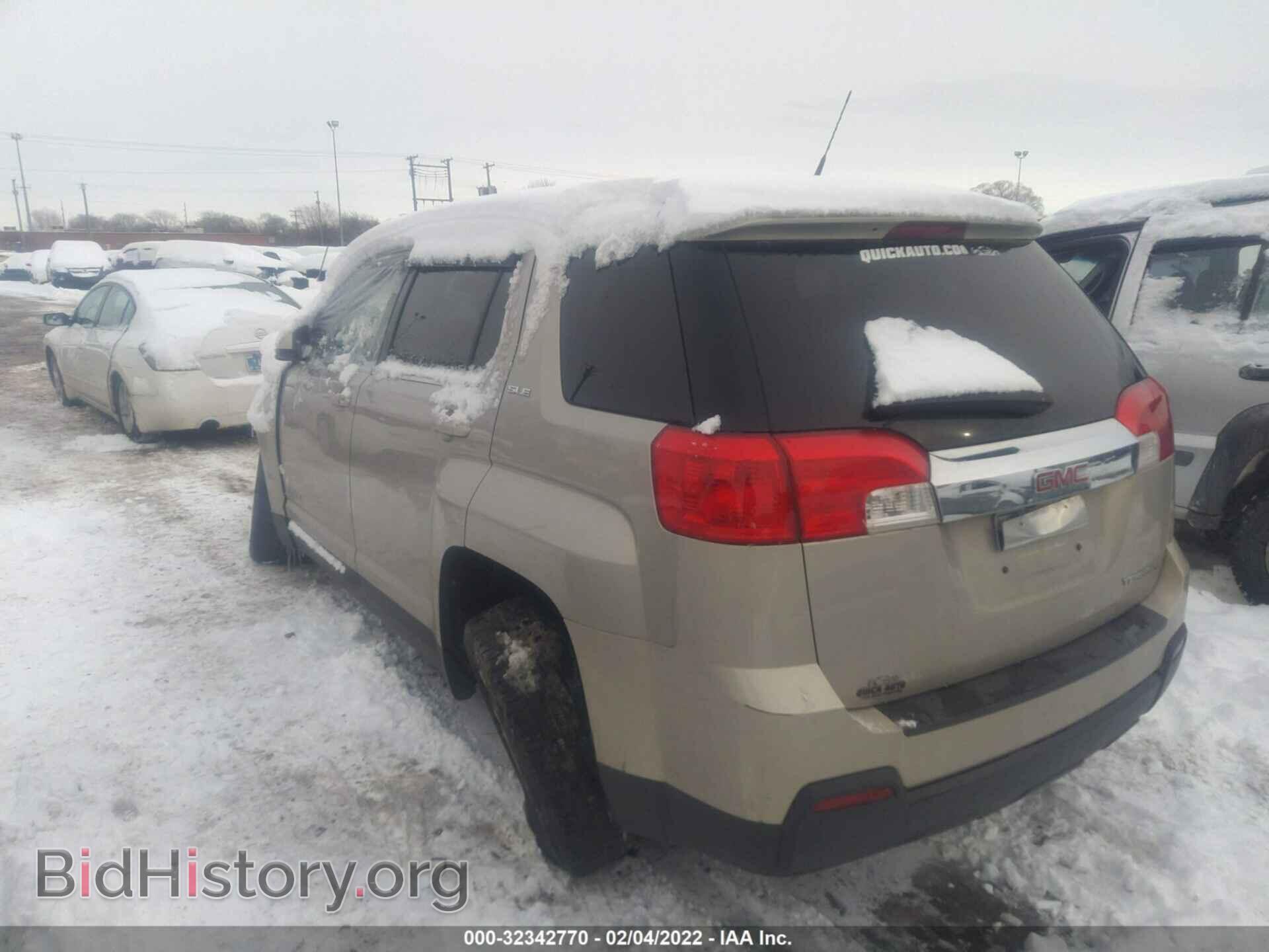 2011 GMC TERRAIN - VIN: 2CTALMEC3B6362991 - Photo 2