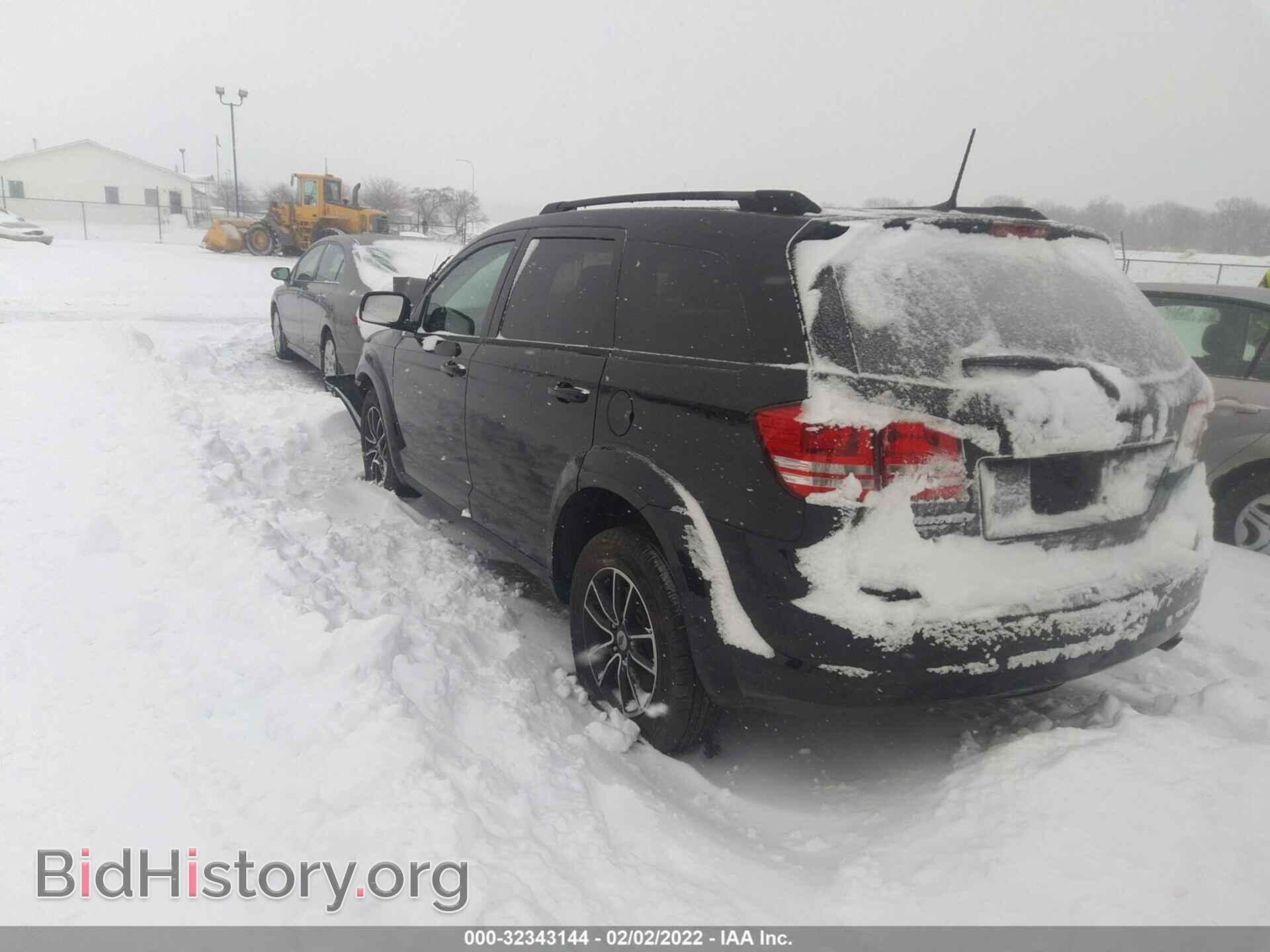 2018 DODGE JOURNEY - VIN: 3C4PDCAB4JT533977 - Фото 3