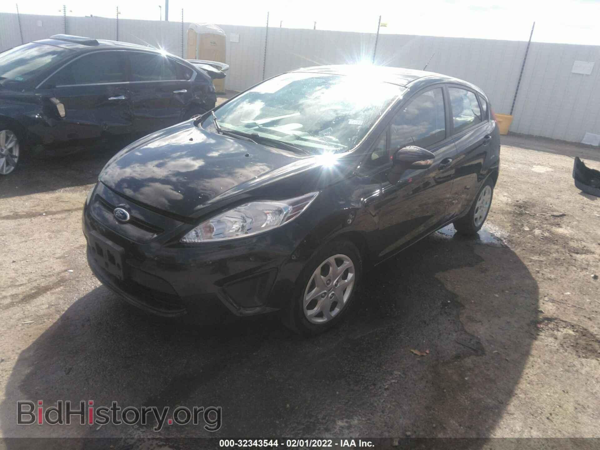2013 FORD FIESTA - VIN: 3FADP4EJXDM214332 - Фото 2