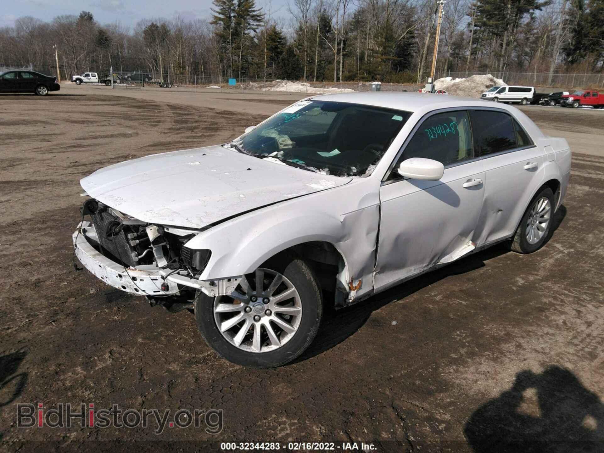 2012 CHRYSLER 300 - VIN: 2C3CCAAG5CH289340 - Photo 2