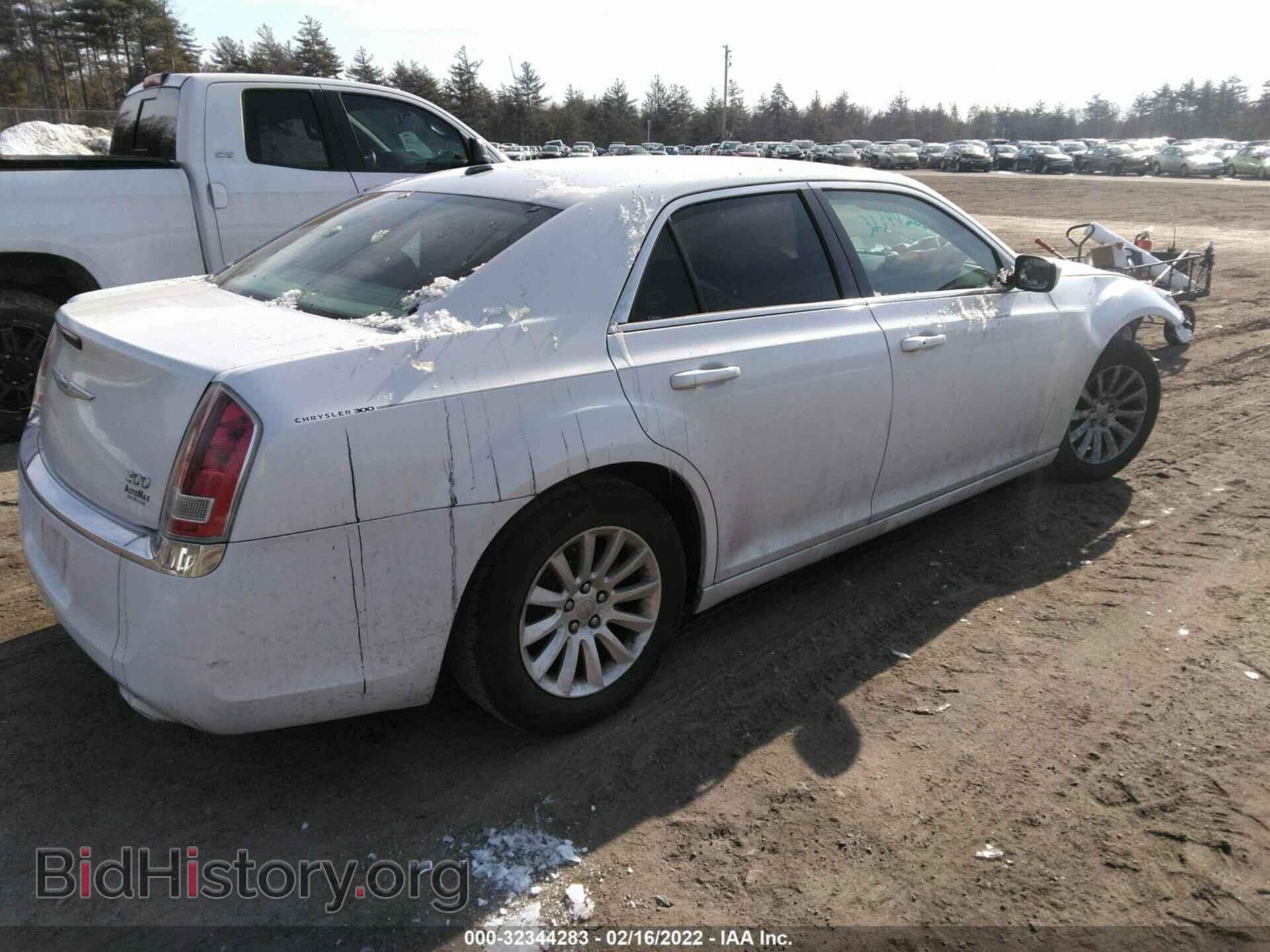 2012 CHRYSLER 300 - VIN: 2C3CCAAG5CH289340 - Photo 4