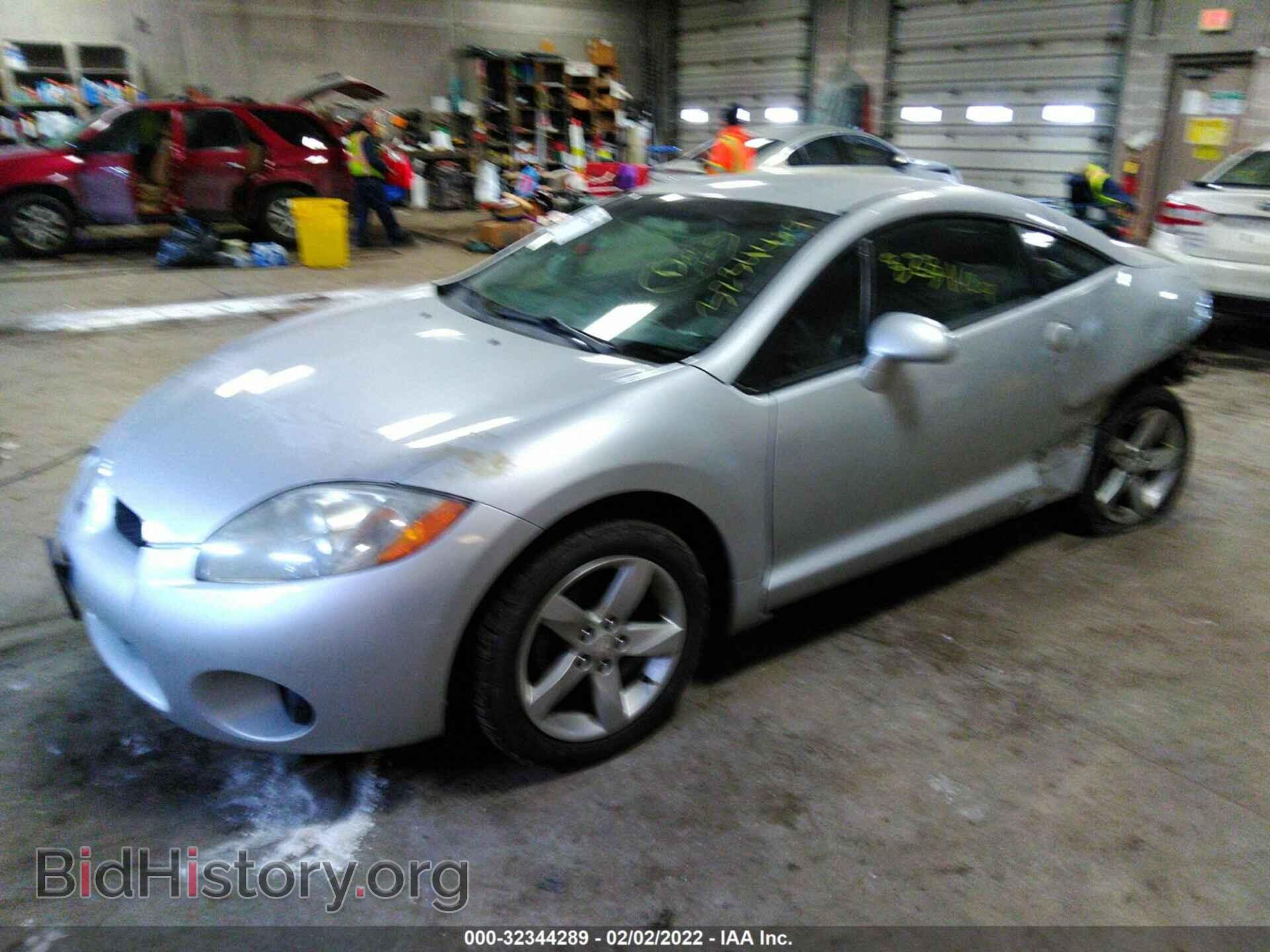 2008 MITSUBISHI ECLIPSE - VIN: 4A3AK24F28E040052 - Photo 2