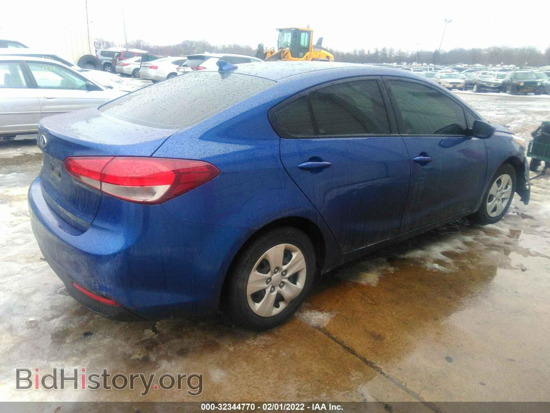 2017 KIA FORTE - VIN: 3KPFK4A74HE149943 - Фото 4