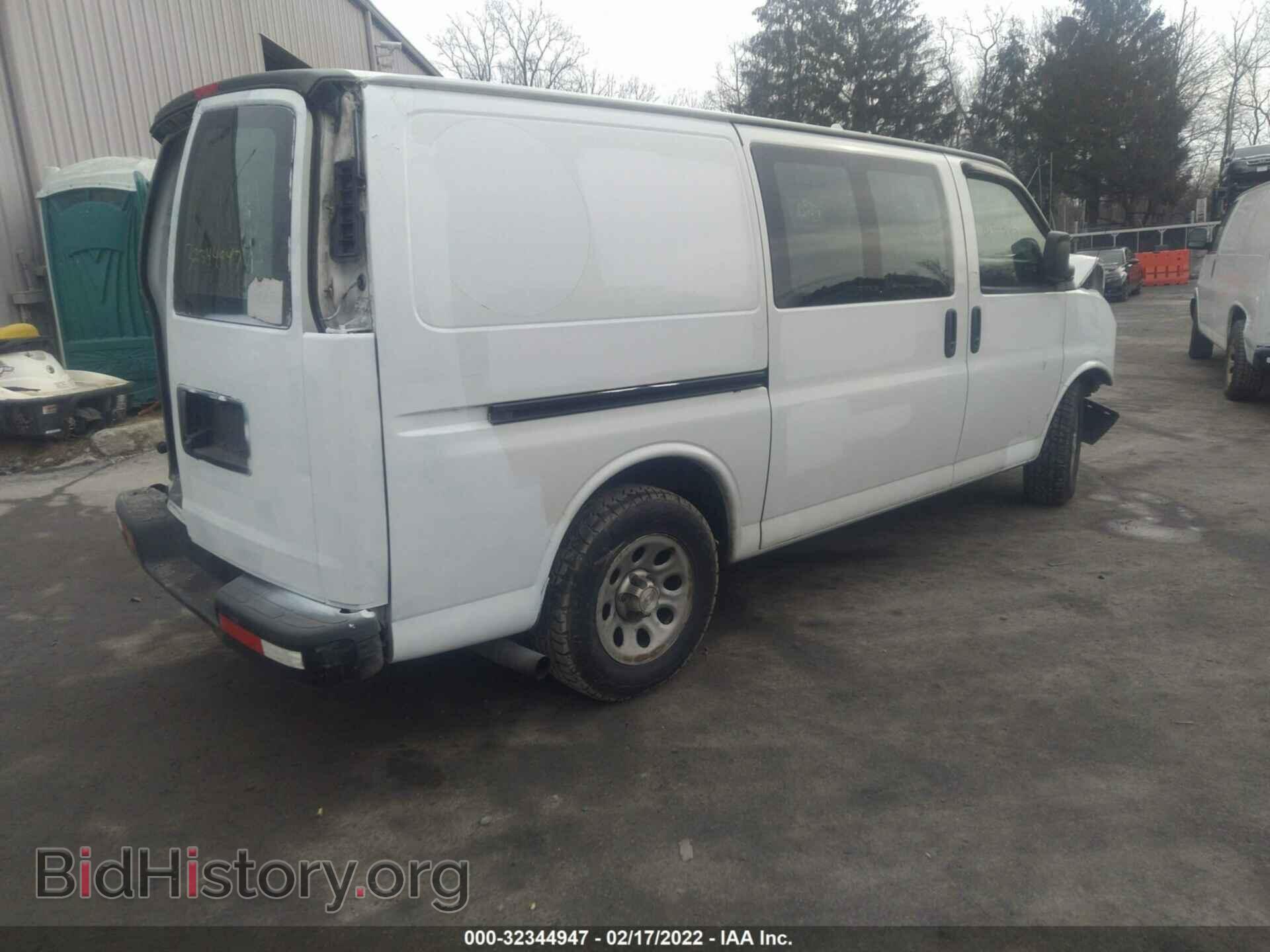 2014 CHEVROLET EXPRESS CARGO VAN - VIN: 1GCSGAFX4E1189008 - Photo 4