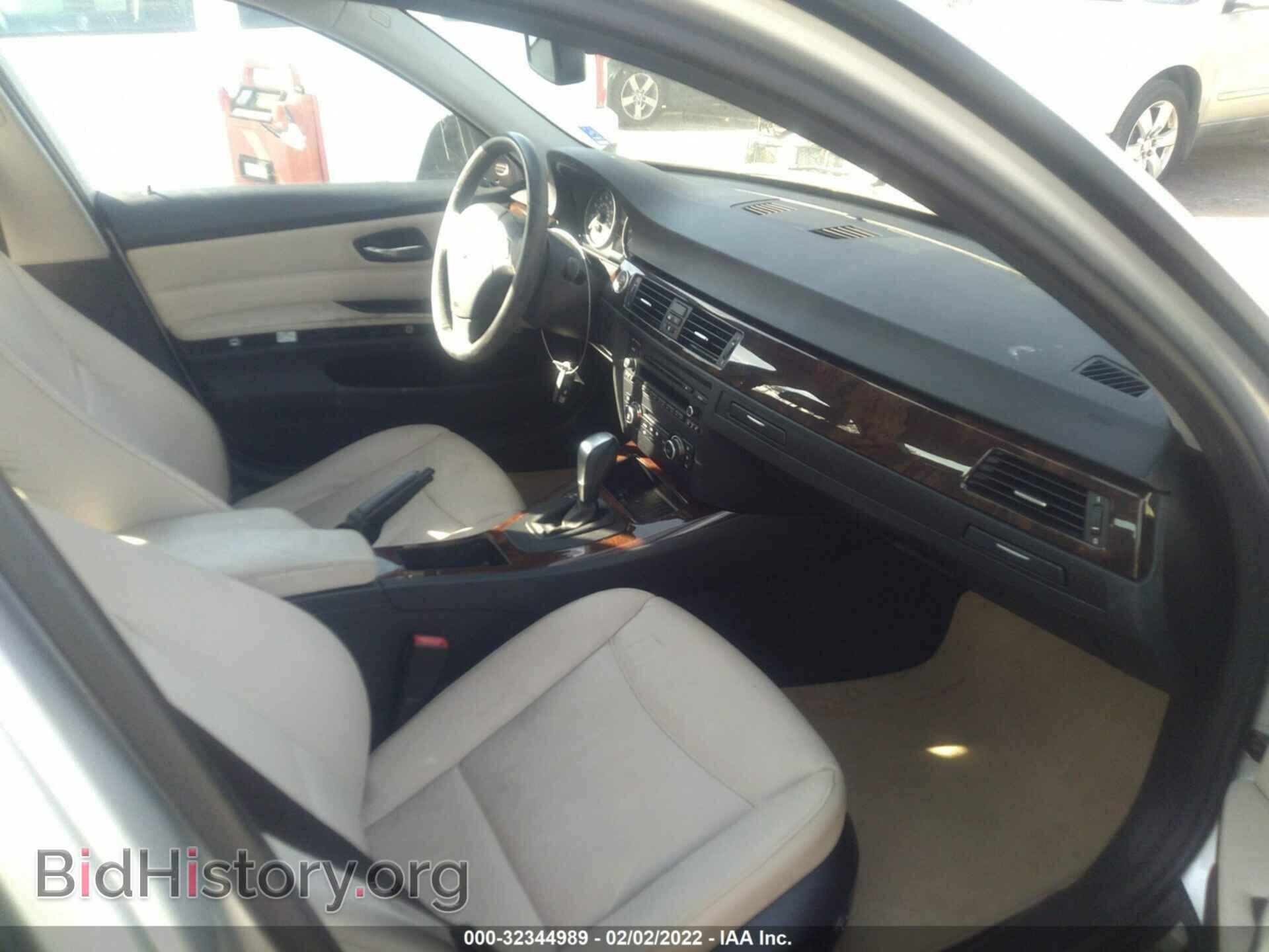 2011 BMW 3 SERIES - VIN: WBAPH7C57BE676682 - Фото 5