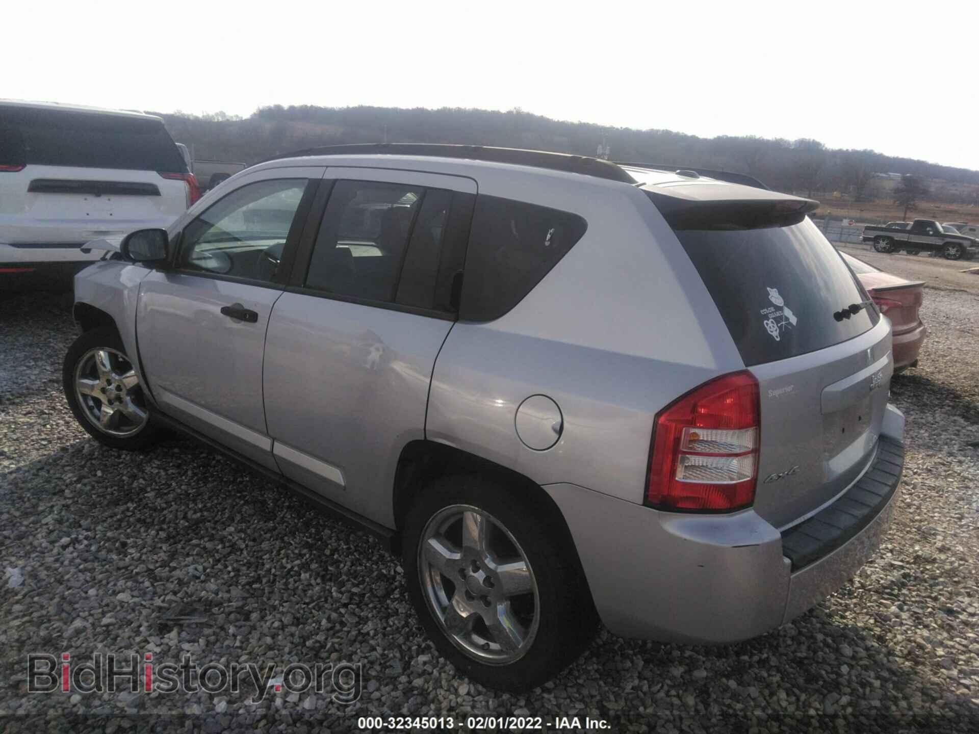 2007 JEEP COMPASS - VIN: 1J8FF57W37D158215 - Фото 3
