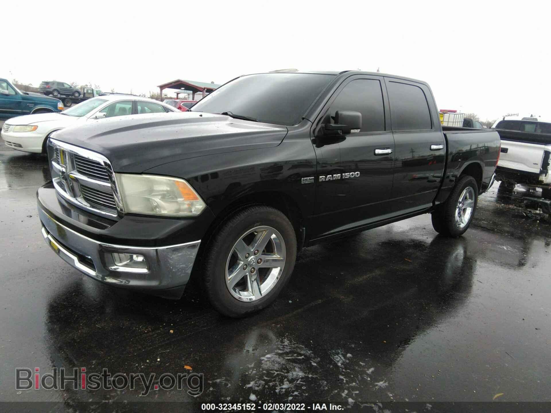 2011 RAM 1500 - VIN: 1D7RB1CT2BS634291 - Photo 2