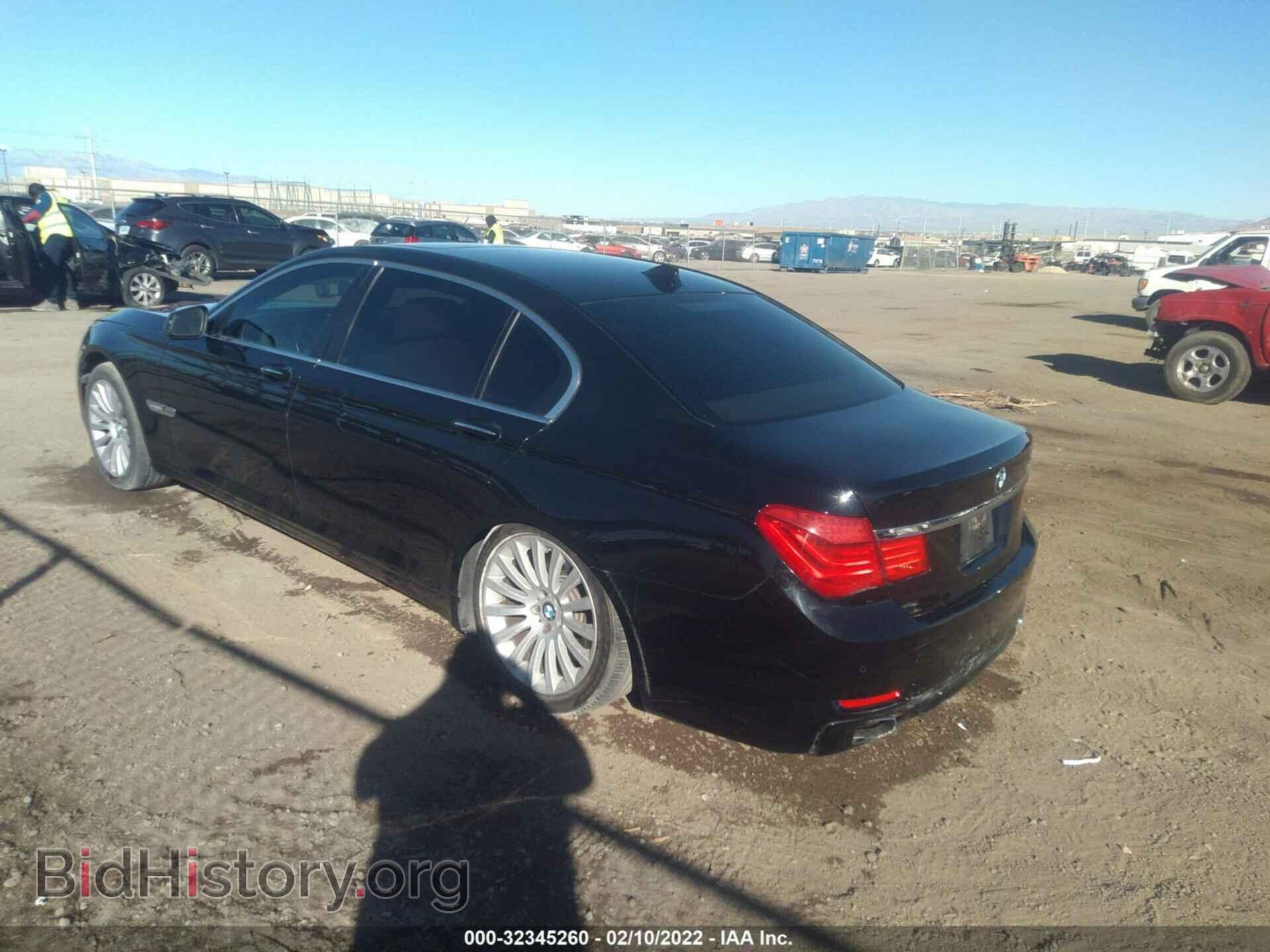 2012 BMW 7 SERIES - VIN: WBAKB8C59CC963584 - Фото 3