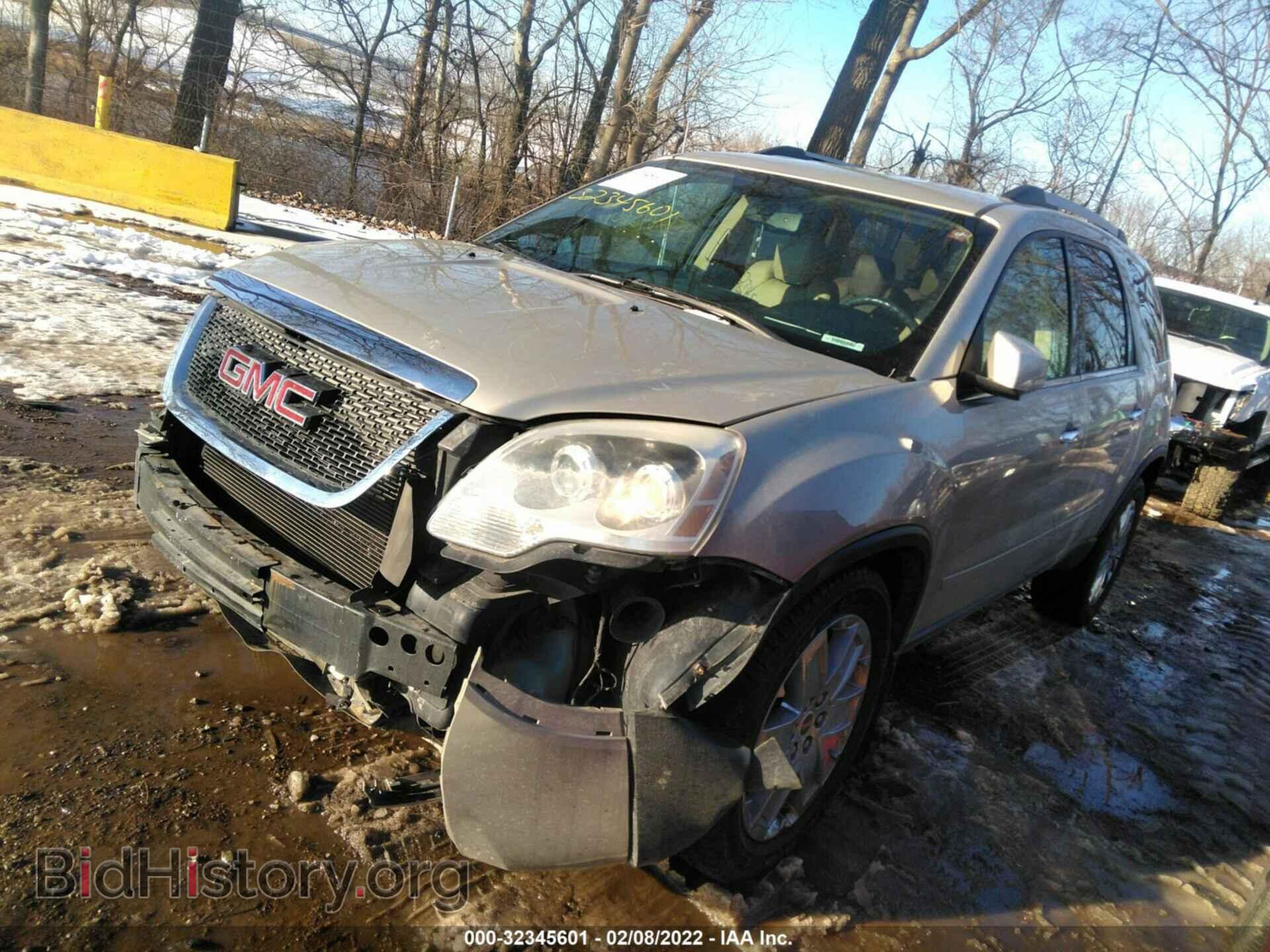 2010 GMC ACADIA - VIN: 1GKLRNED6AJ209352 - Фото 2