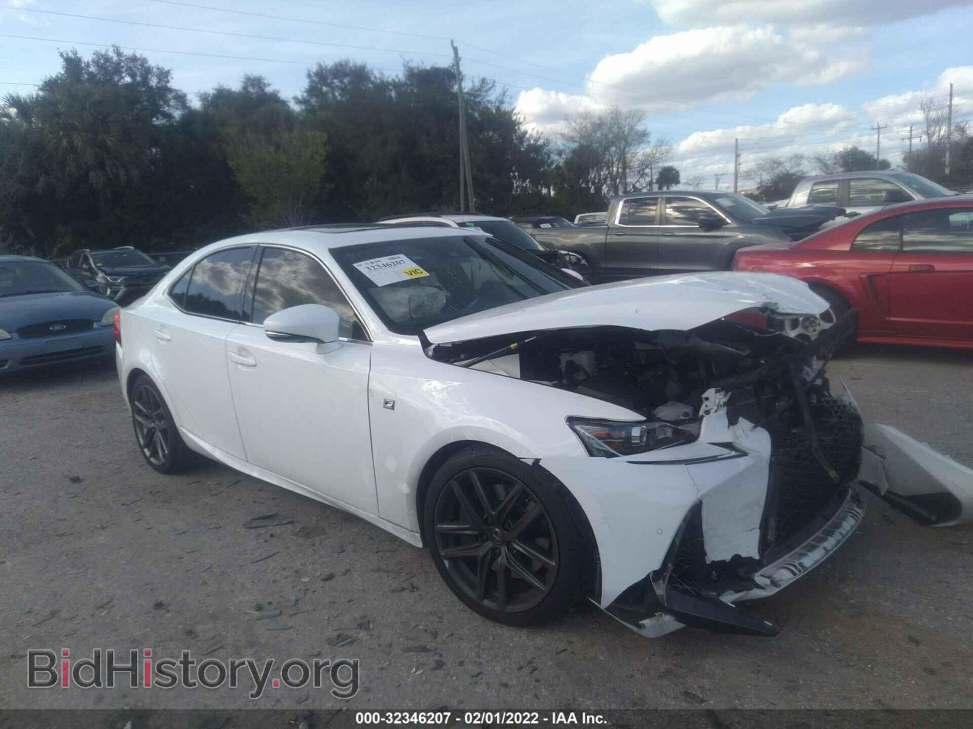 Photo JTHBA1D27K5087245 - LEXUS IS 2019